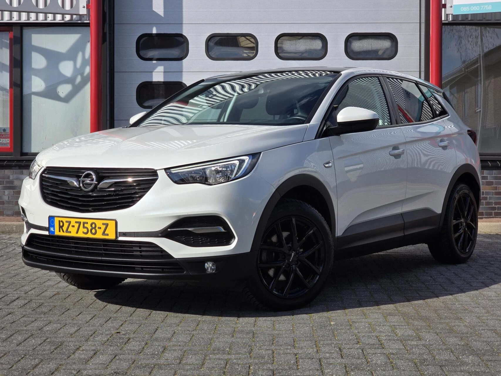 Hoofdafbeelding Opel Grandland X