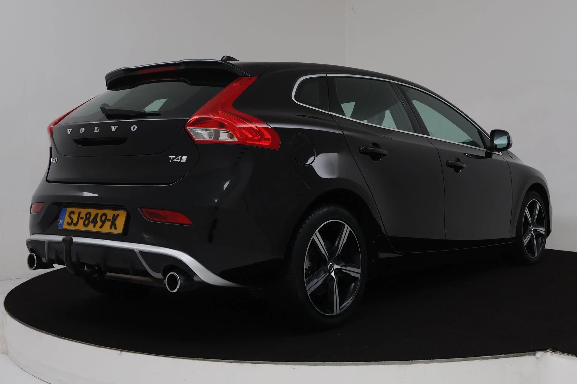 Hoofdafbeelding Volvo V40