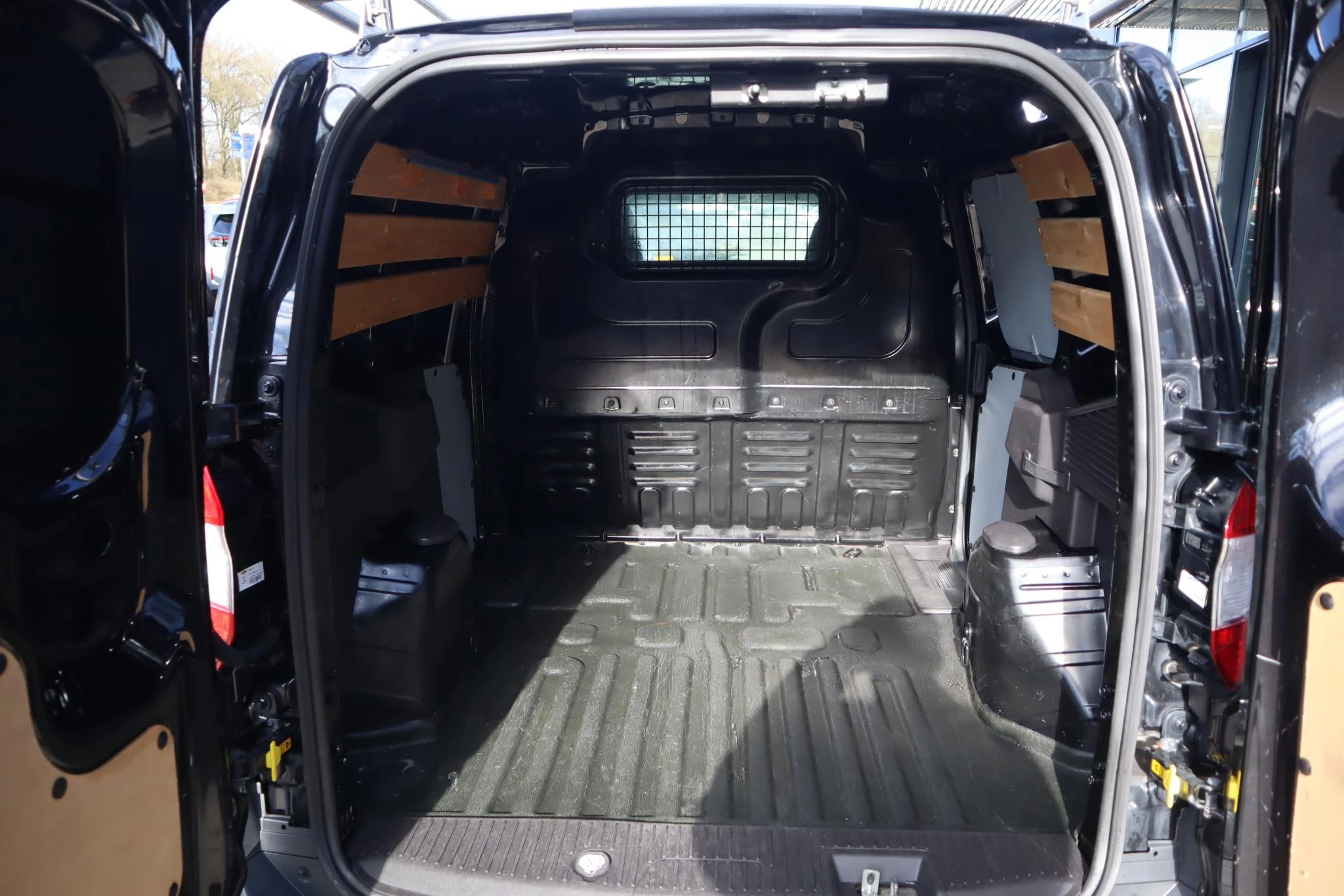 Hoofdafbeelding Ford Transit Courier