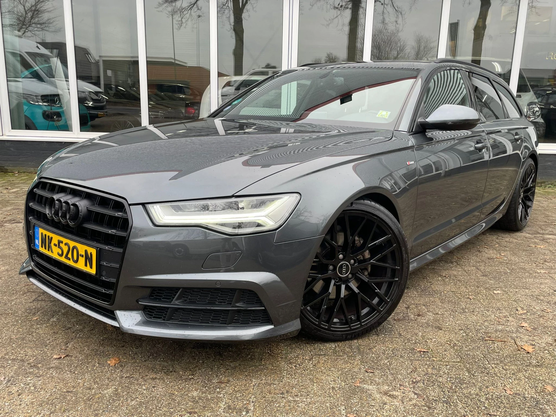 Hoofdafbeelding Audi A6