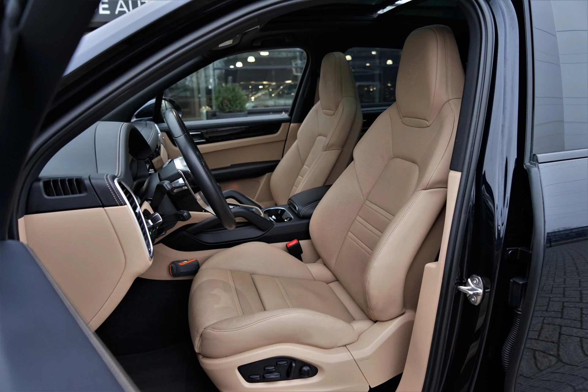 Hoofdafbeelding Porsche Cayenne