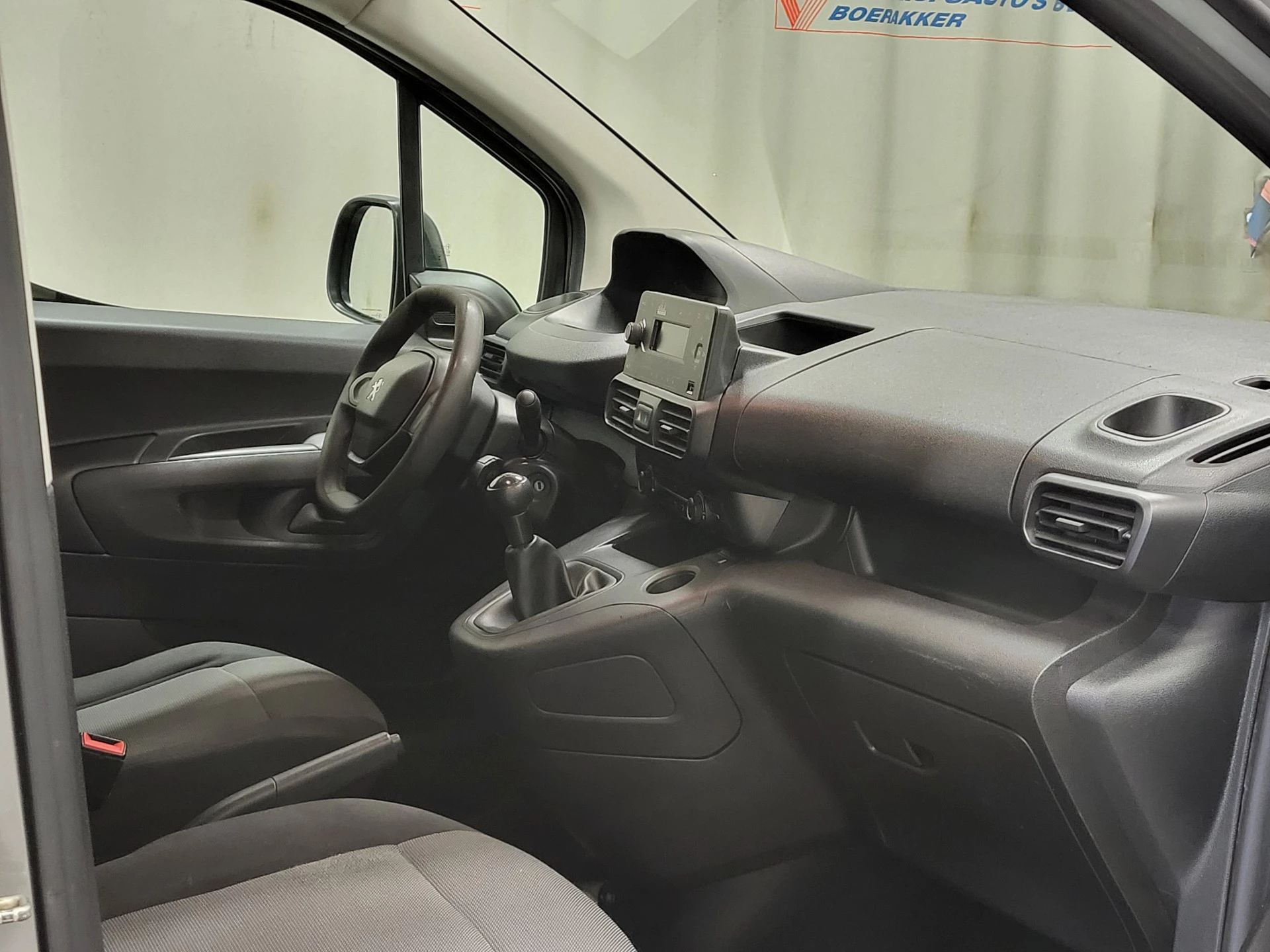 Hoofdafbeelding Peugeot Partner