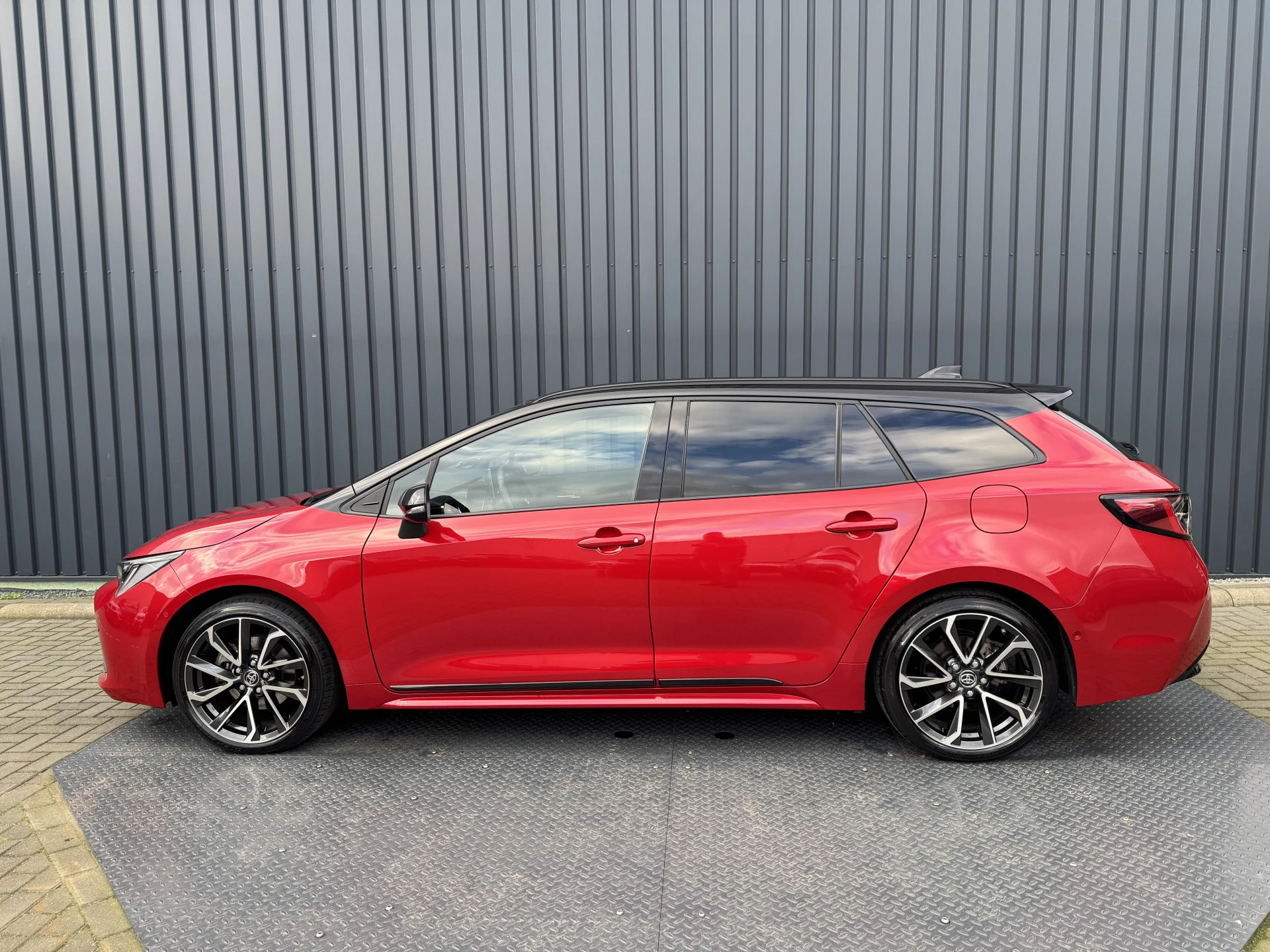 Hoofdafbeelding Toyota Corolla Touring Sports