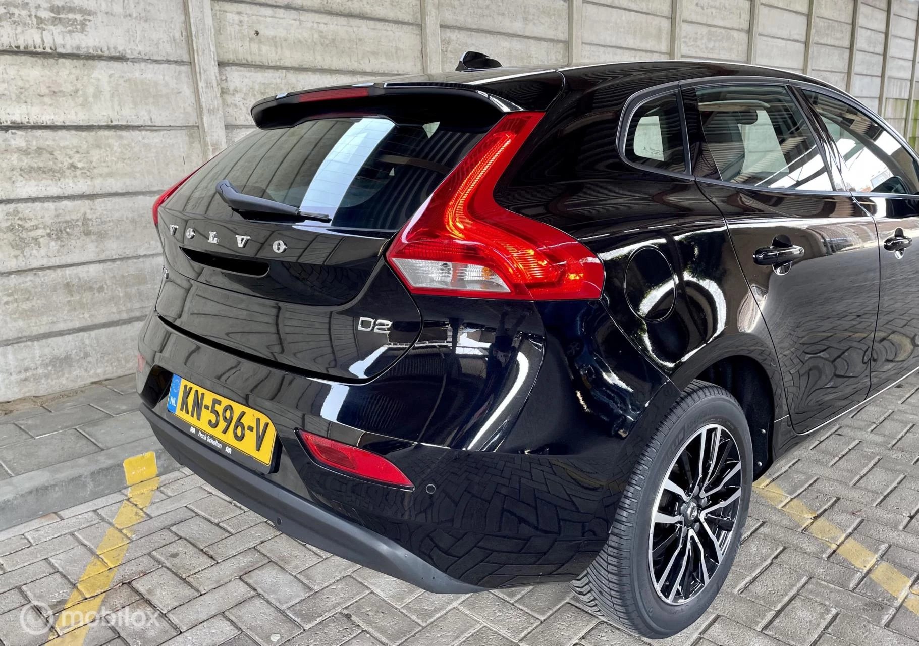 Hoofdafbeelding Volvo V40