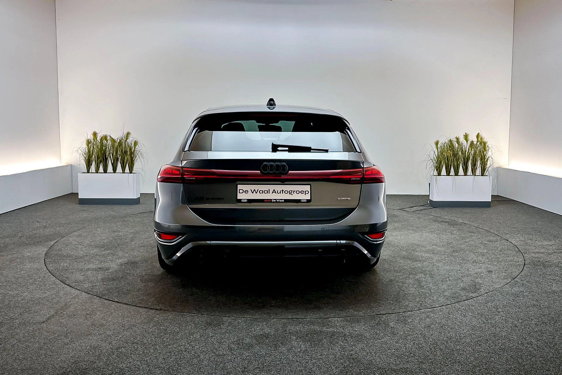 Hoofdafbeelding Audi A6 e-tron