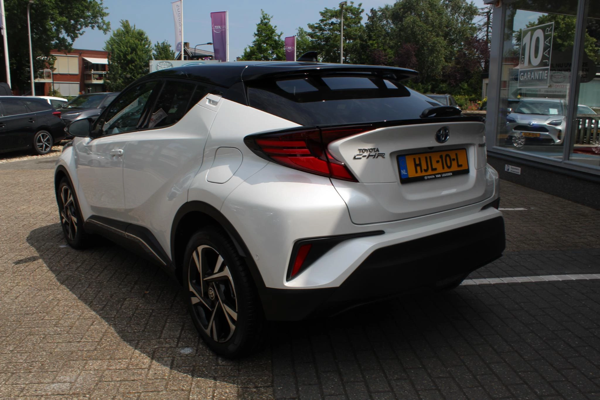 Hoofdafbeelding Toyota C-HR