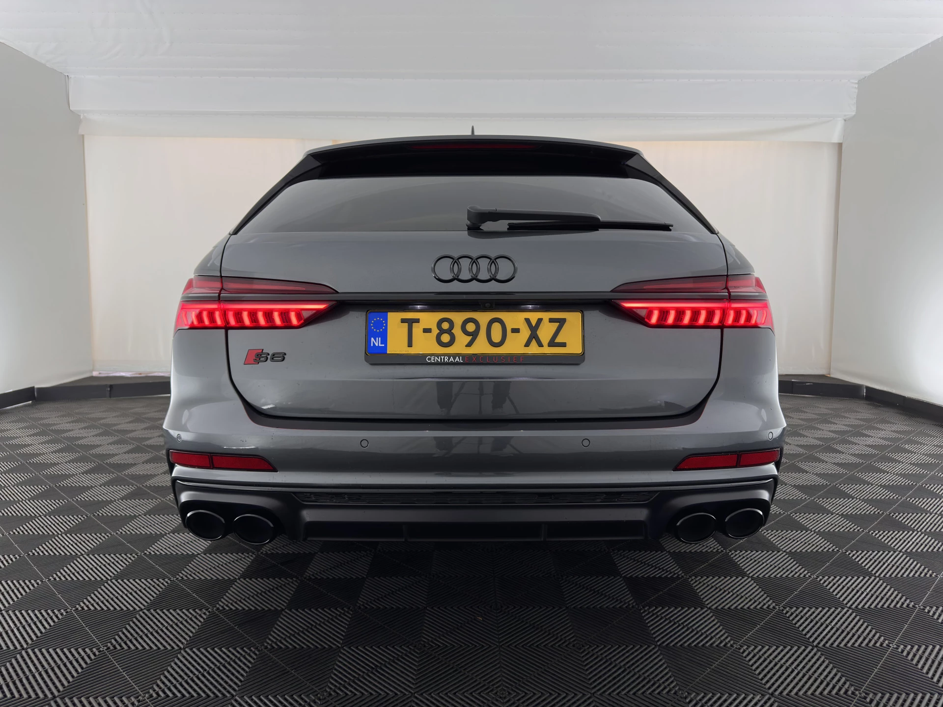 Hoofdafbeelding Audi S6