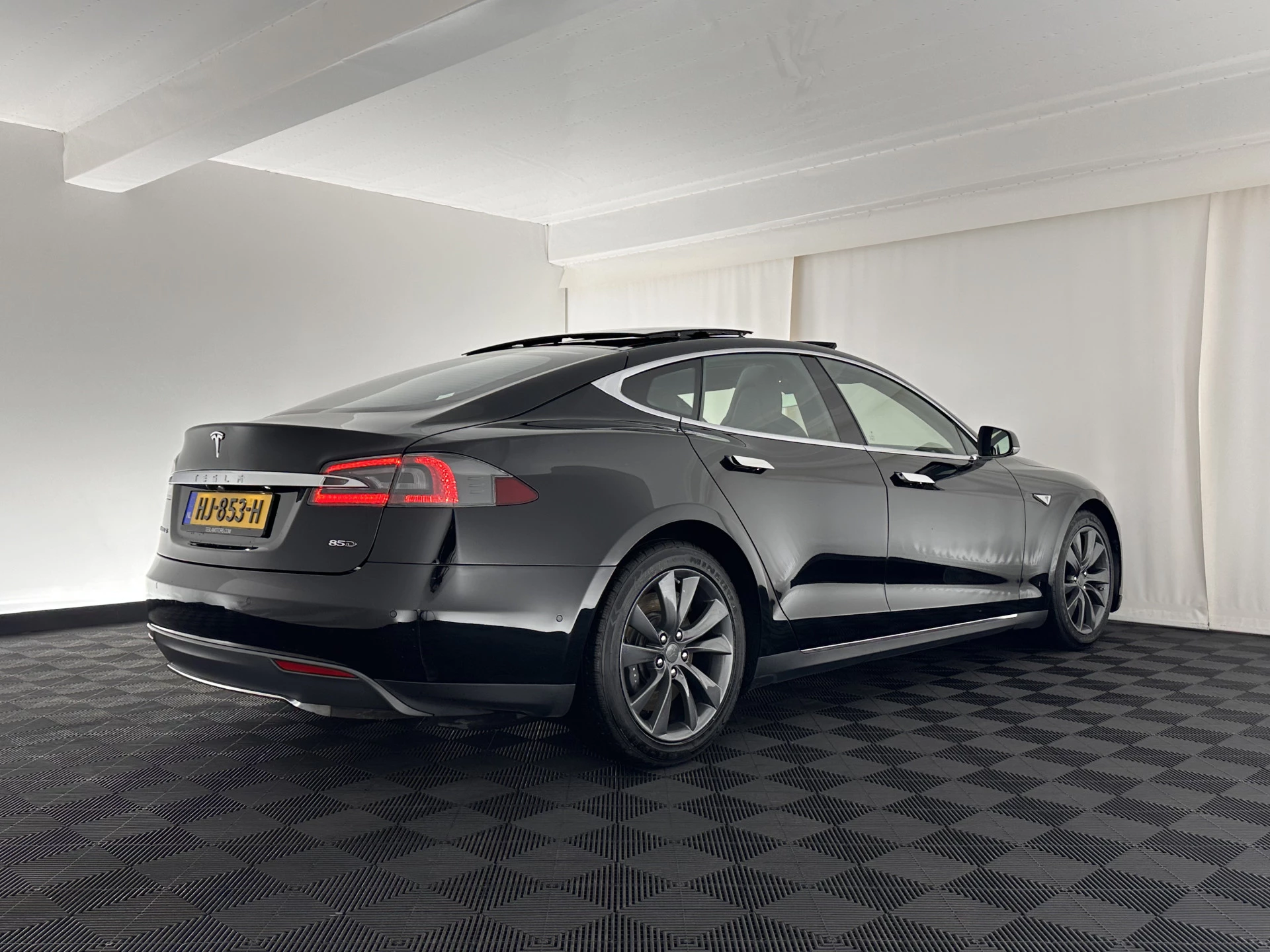 Hoofdafbeelding Tesla Model S