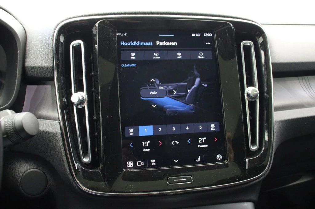 Hoofdafbeelding Volvo C40
