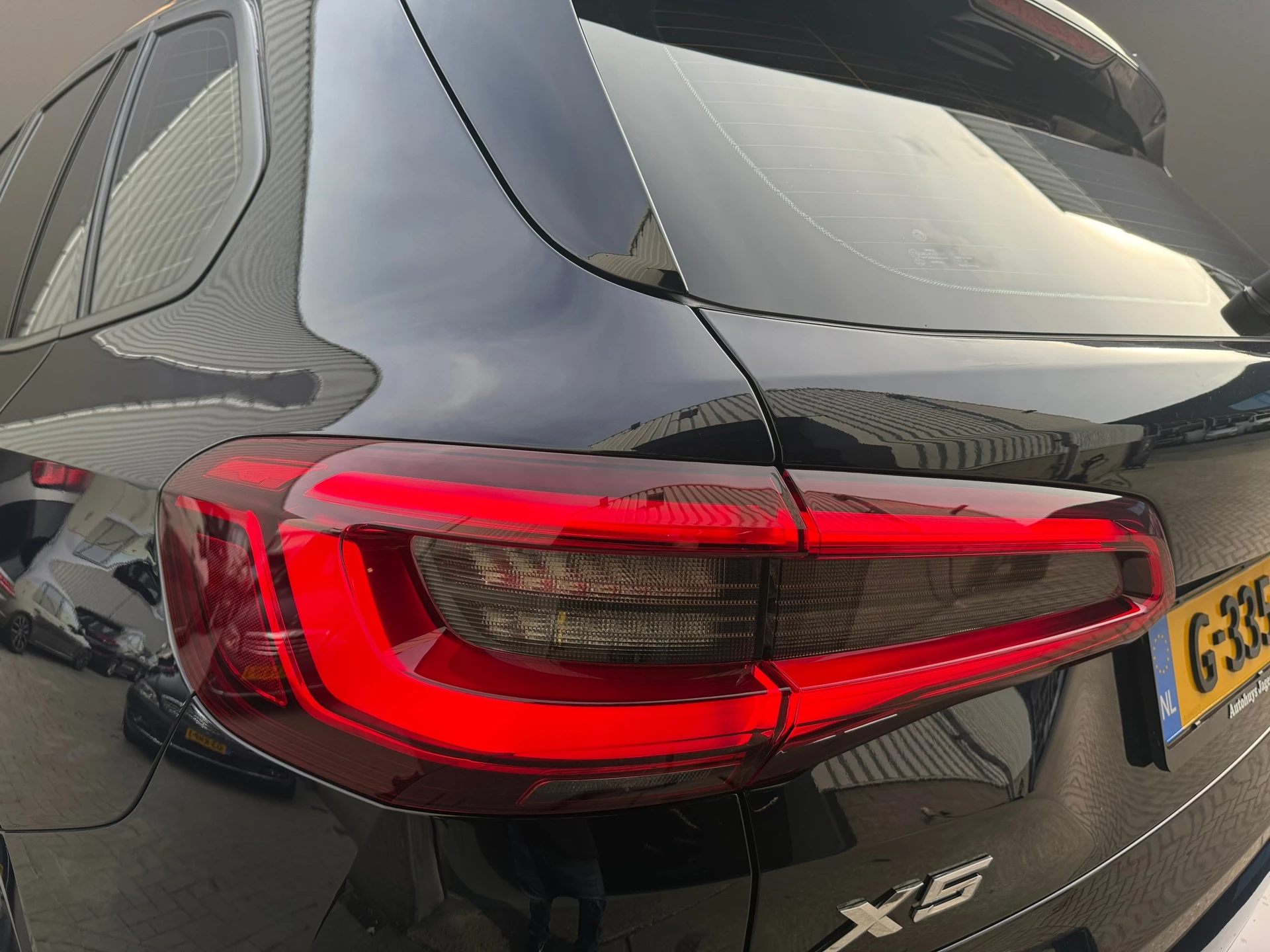 Hoofdafbeelding BMW X5