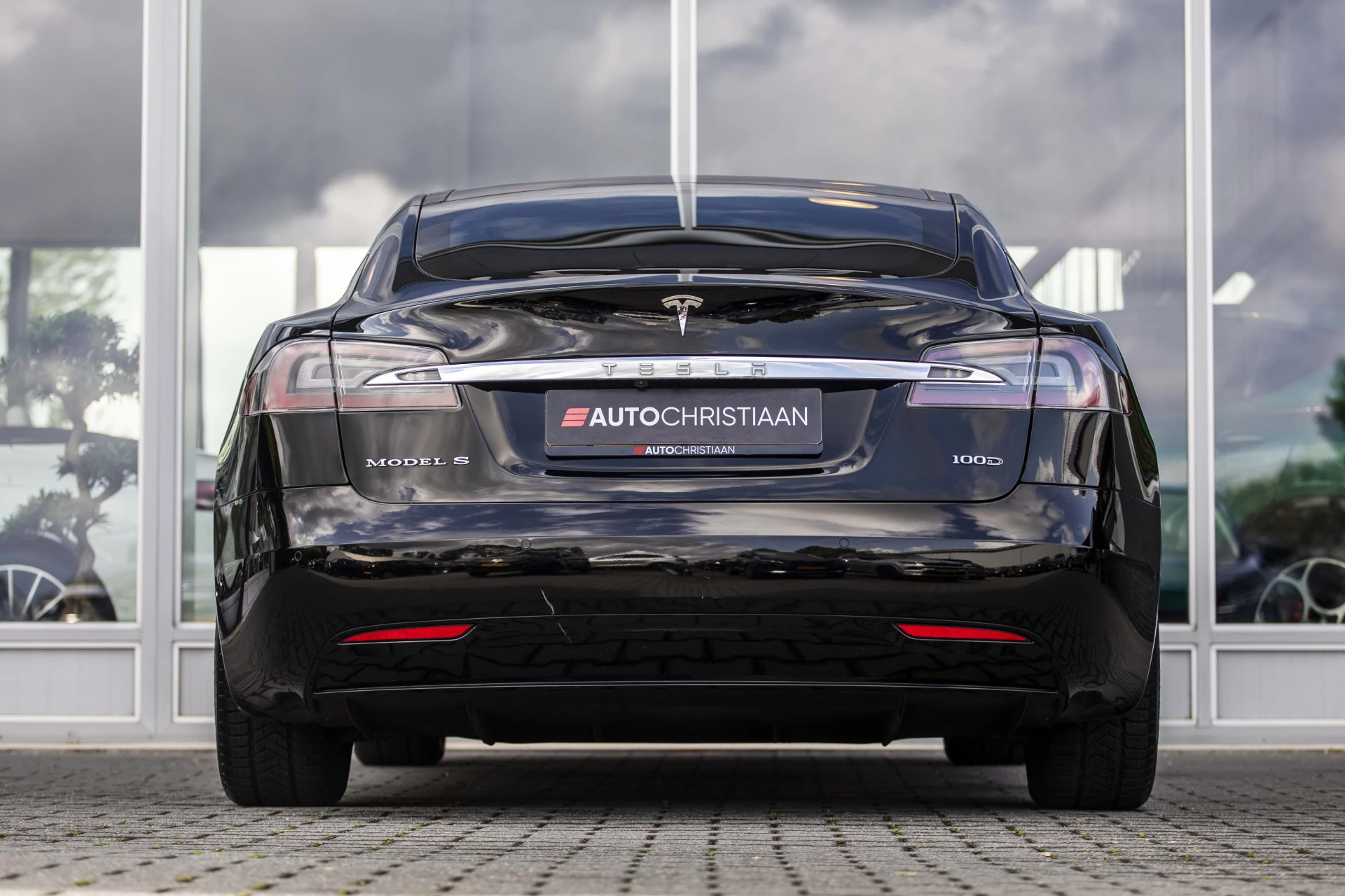 Hoofdafbeelding Tesla Model S