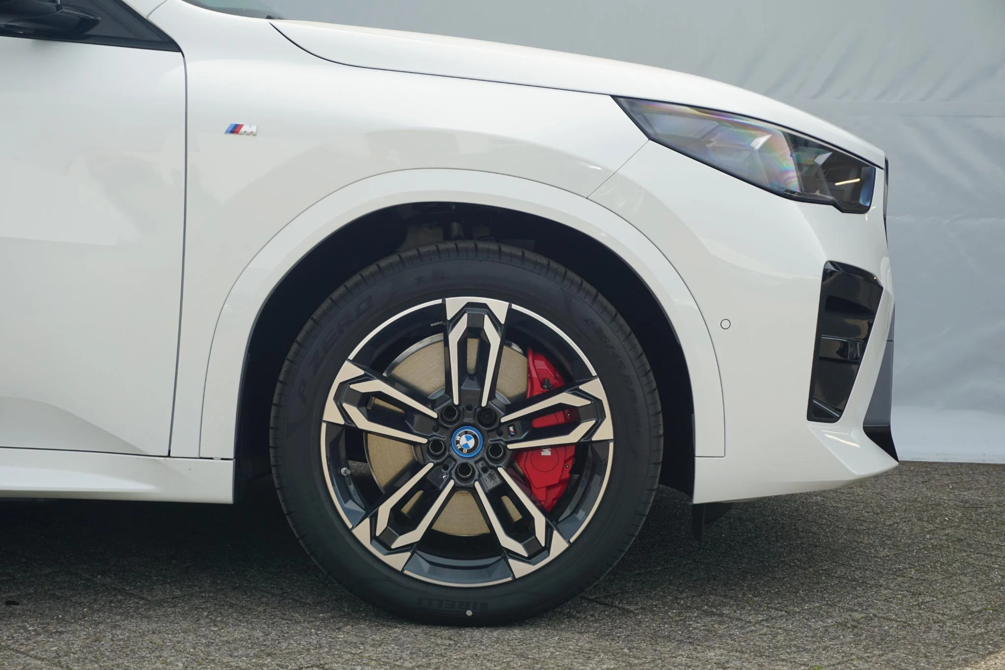 Hoofdafbeelding BMW iX2
