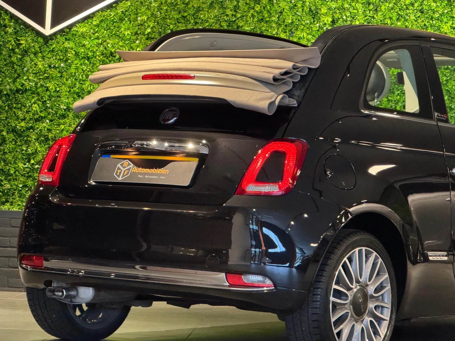 Hoofdafbeelding Fiat 500C