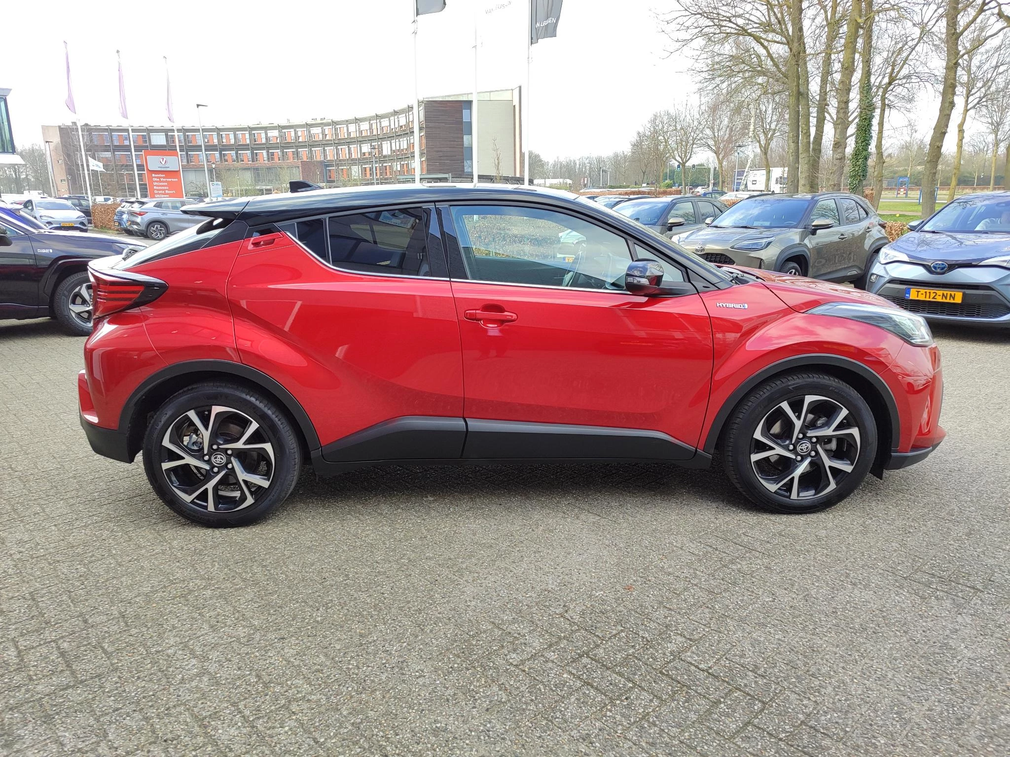 Hoofdafbeelding Toyota C-HR