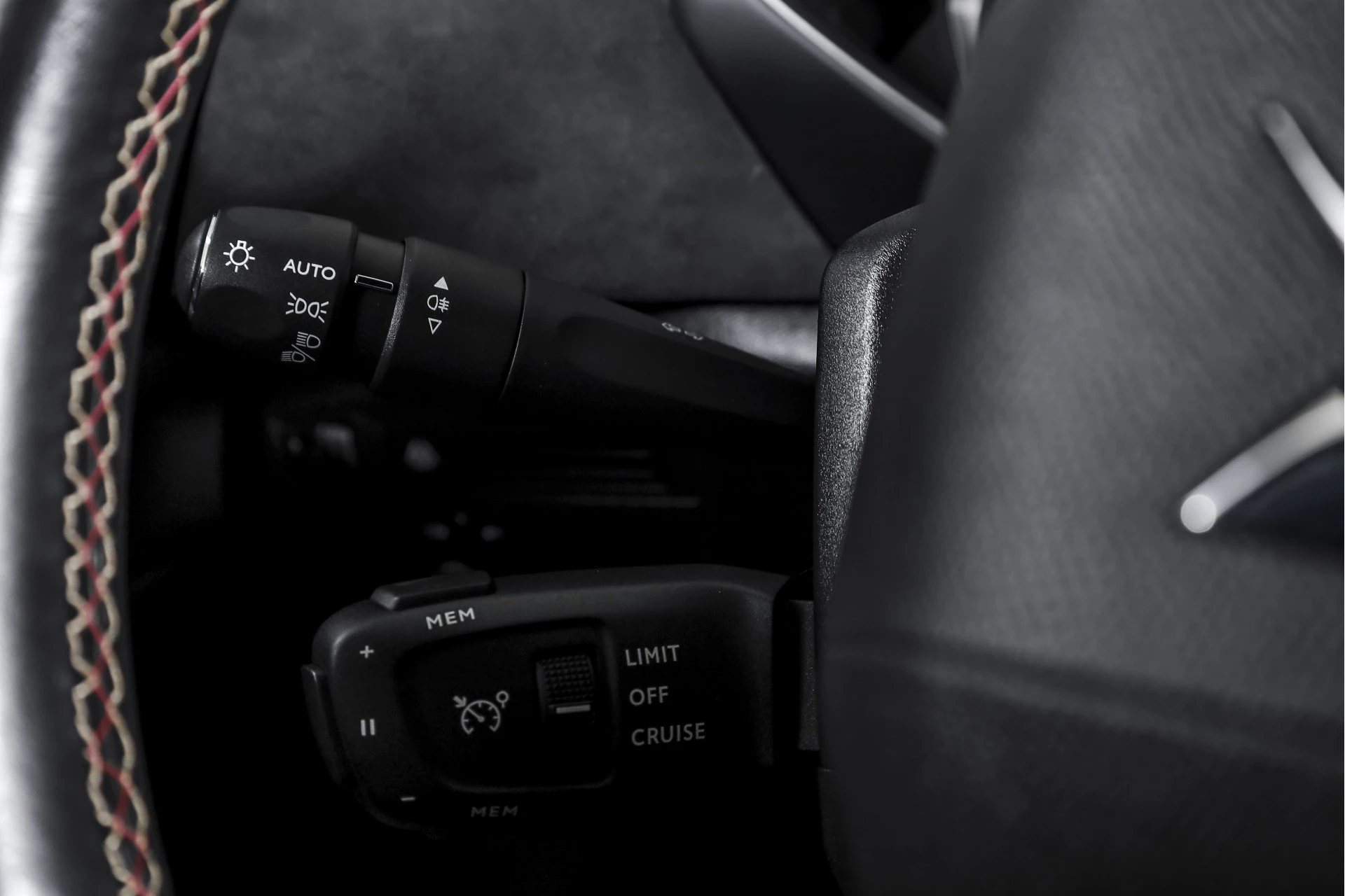 Hoofdafbeelding DS DS 3