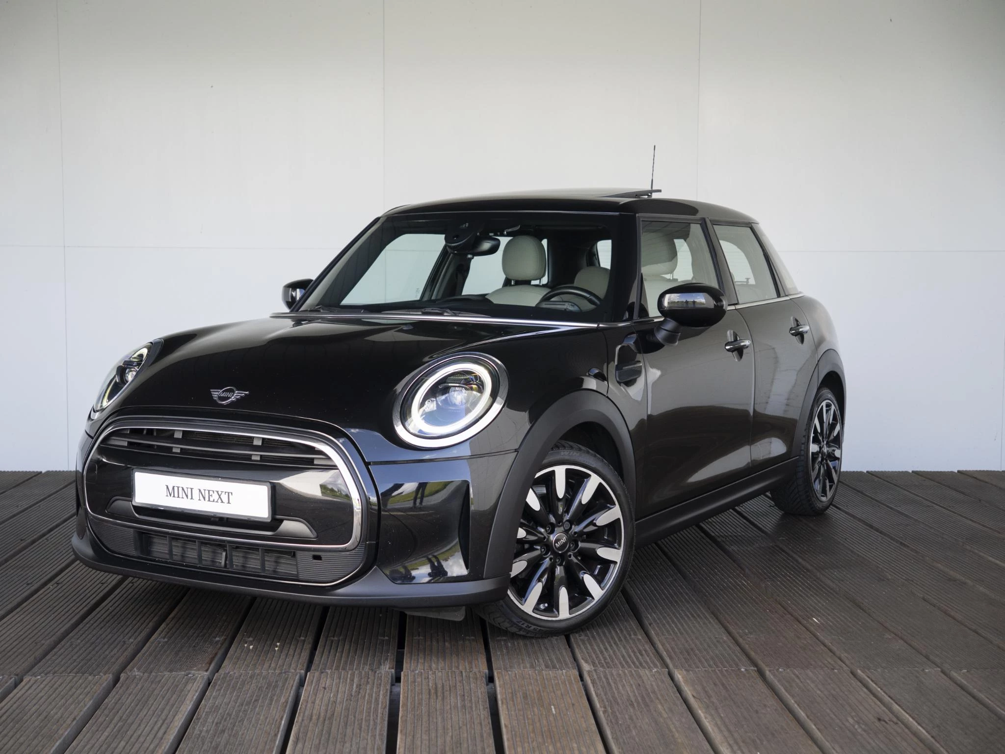 Hoofdafbeelding MINI 5-deurs