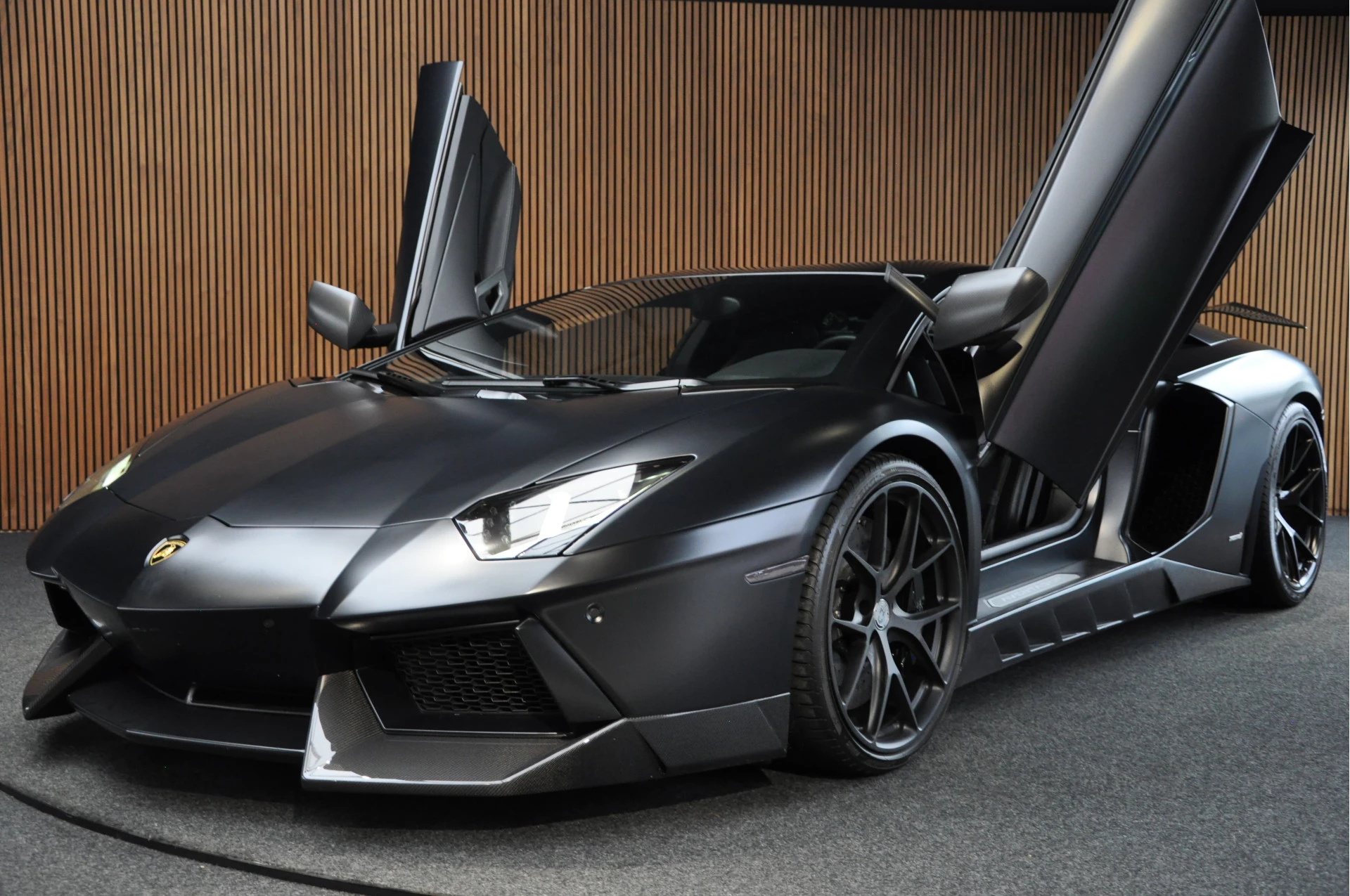 Hoofdafbeelding Lamborghini Aventador