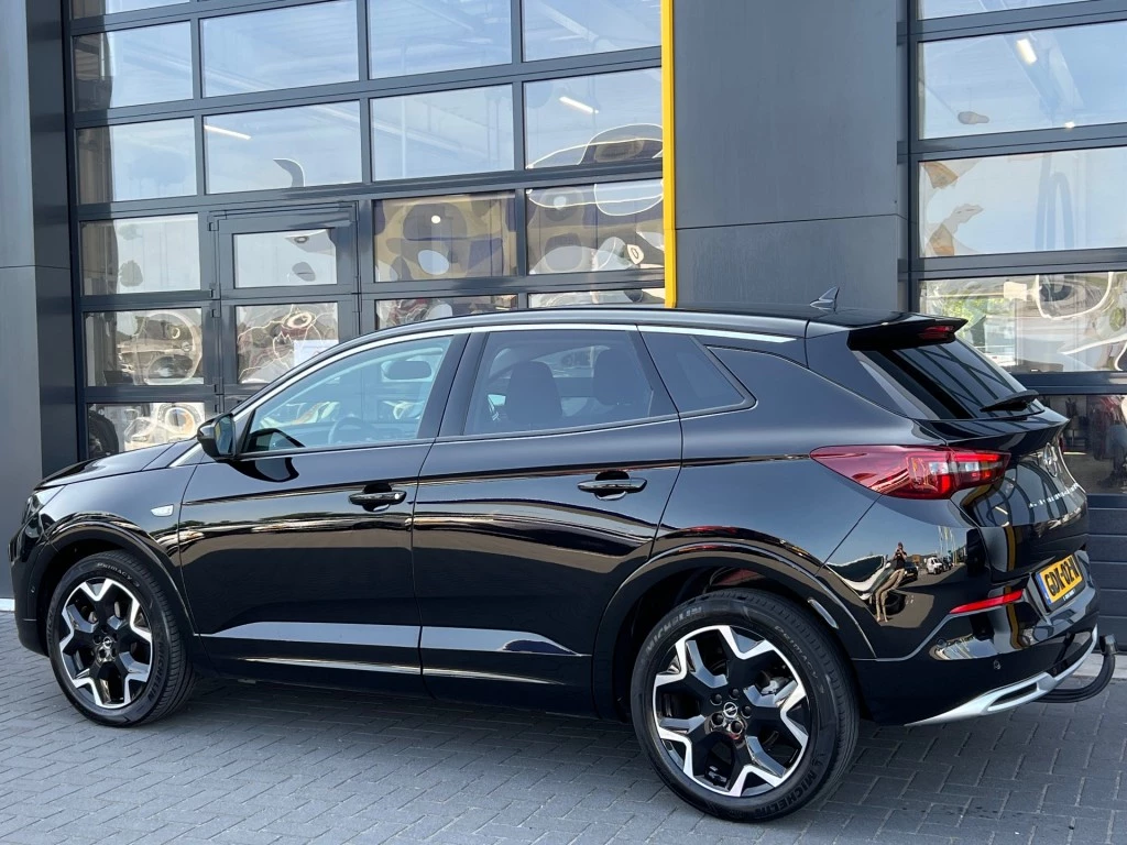 Hoofdafbeelding Opel Grandland