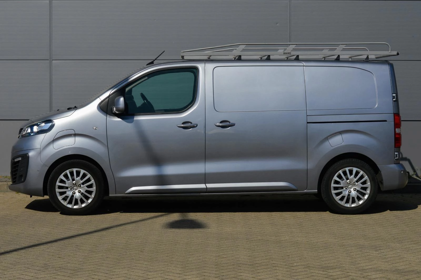 Hoofdafbeelding Opel Vivaro-e