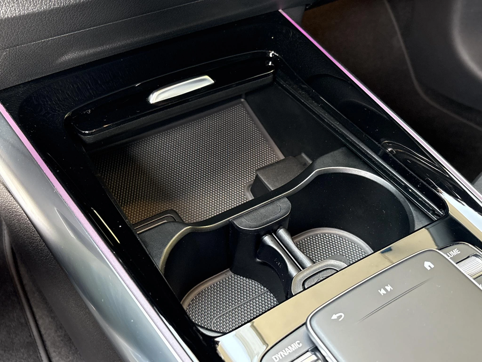 Hoofdafbeelding Mercedes-Benz EQA