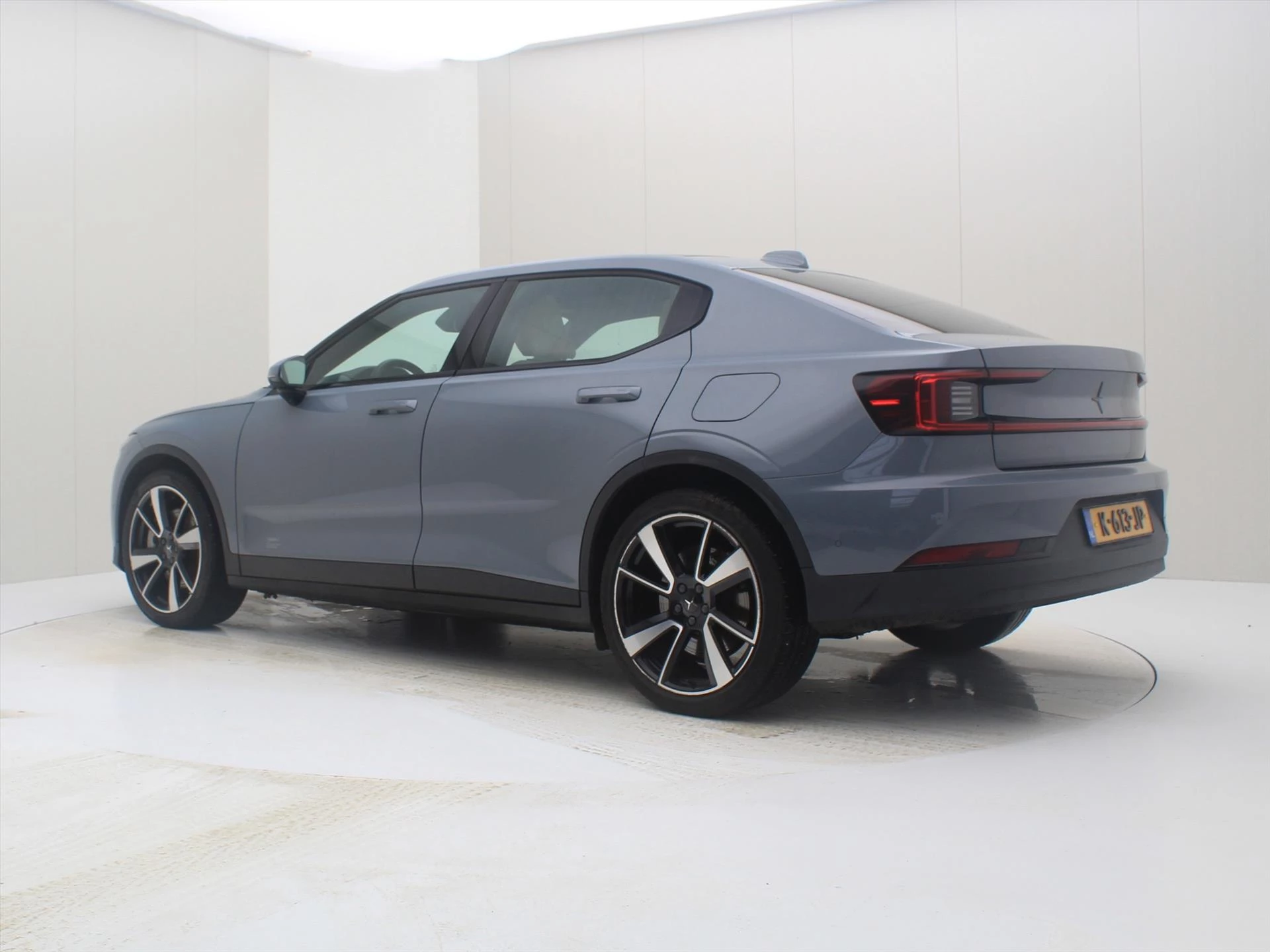 Hoofdafbeelding Polestar 2