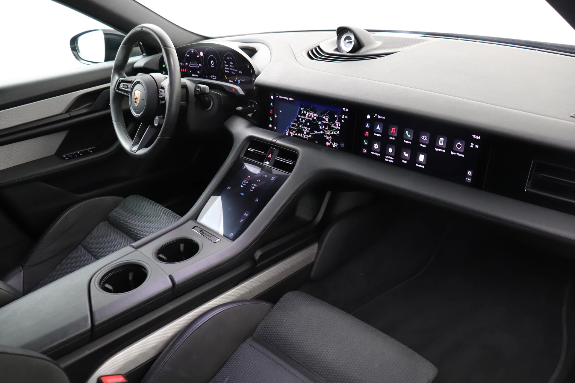 Hoofdafbeelding Porsche Taycan