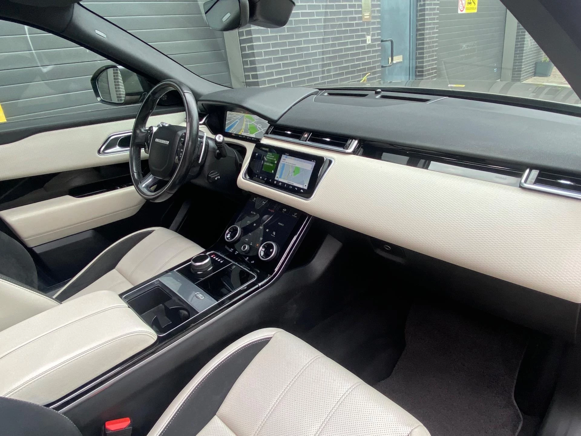 Hoofdafbeelding Land Rover Range Rover Velar