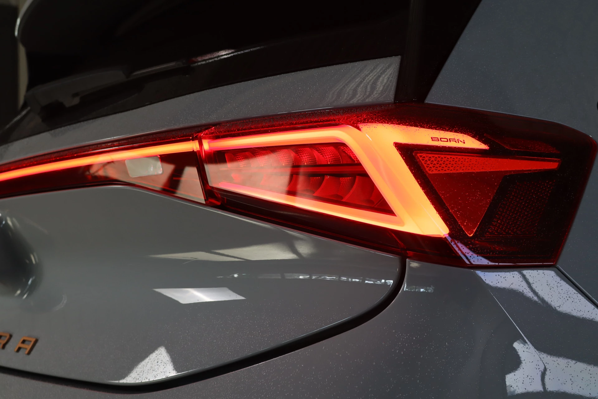 Hoofdafbeelding CUPRA Born