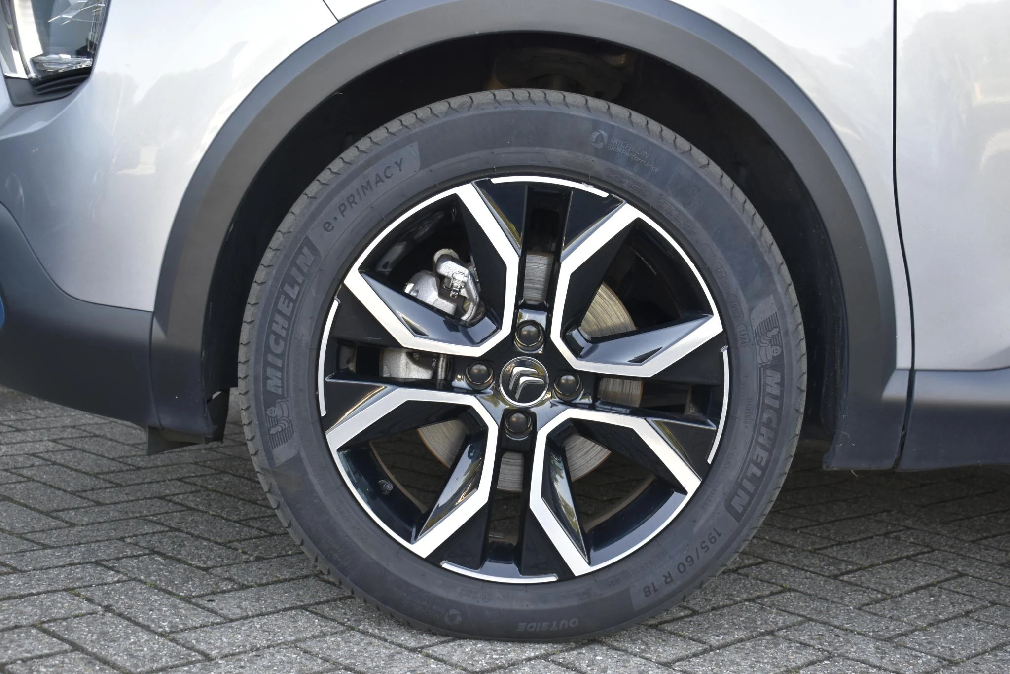 Hoofdafbeelding Citroën ë-C4