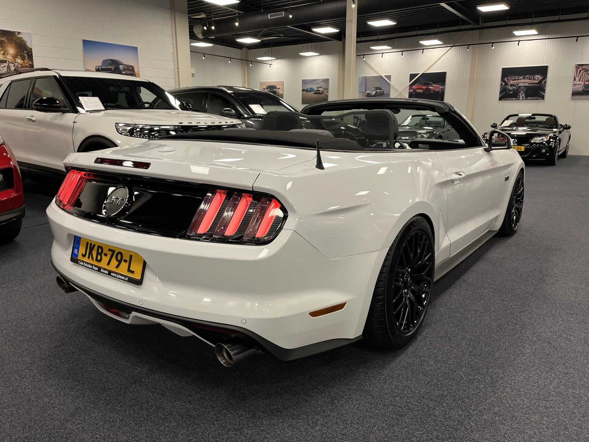 Hoofdafbeelding Ford Mustang