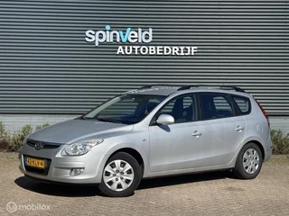 Hyundai i30 CW 1.6i Dynamic - Navi - Trekhaak - Parksensor -