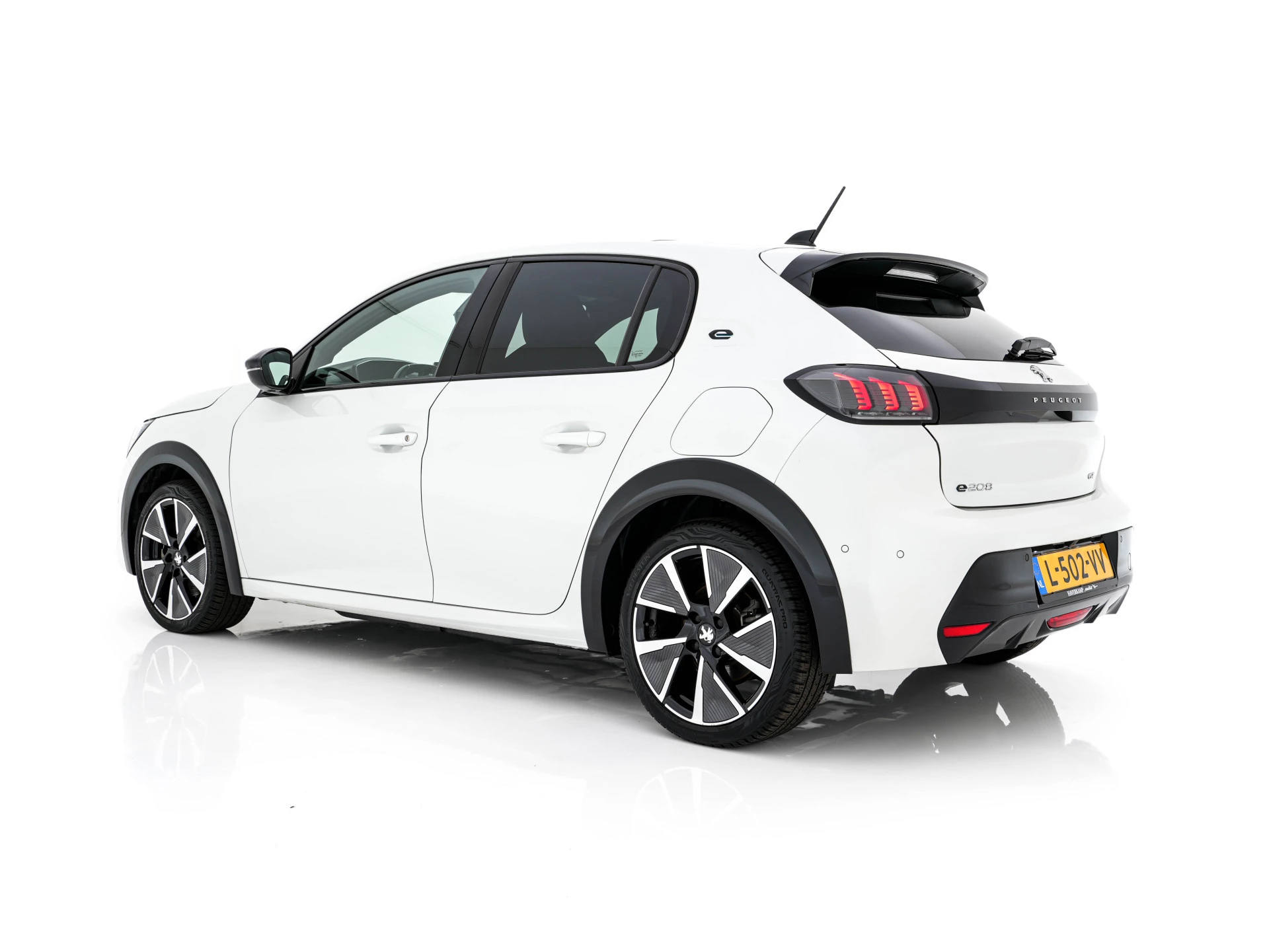 Hoofdafbeelding Peugeot e-208