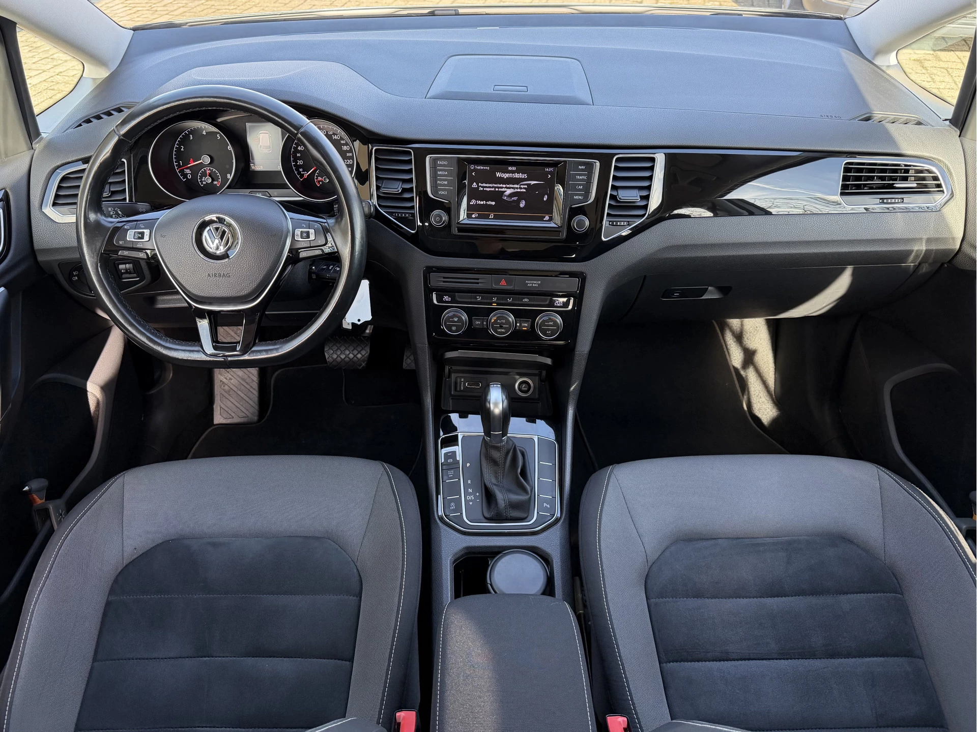 Hoofdafbeelding Volkswagen Golf Sportsvan