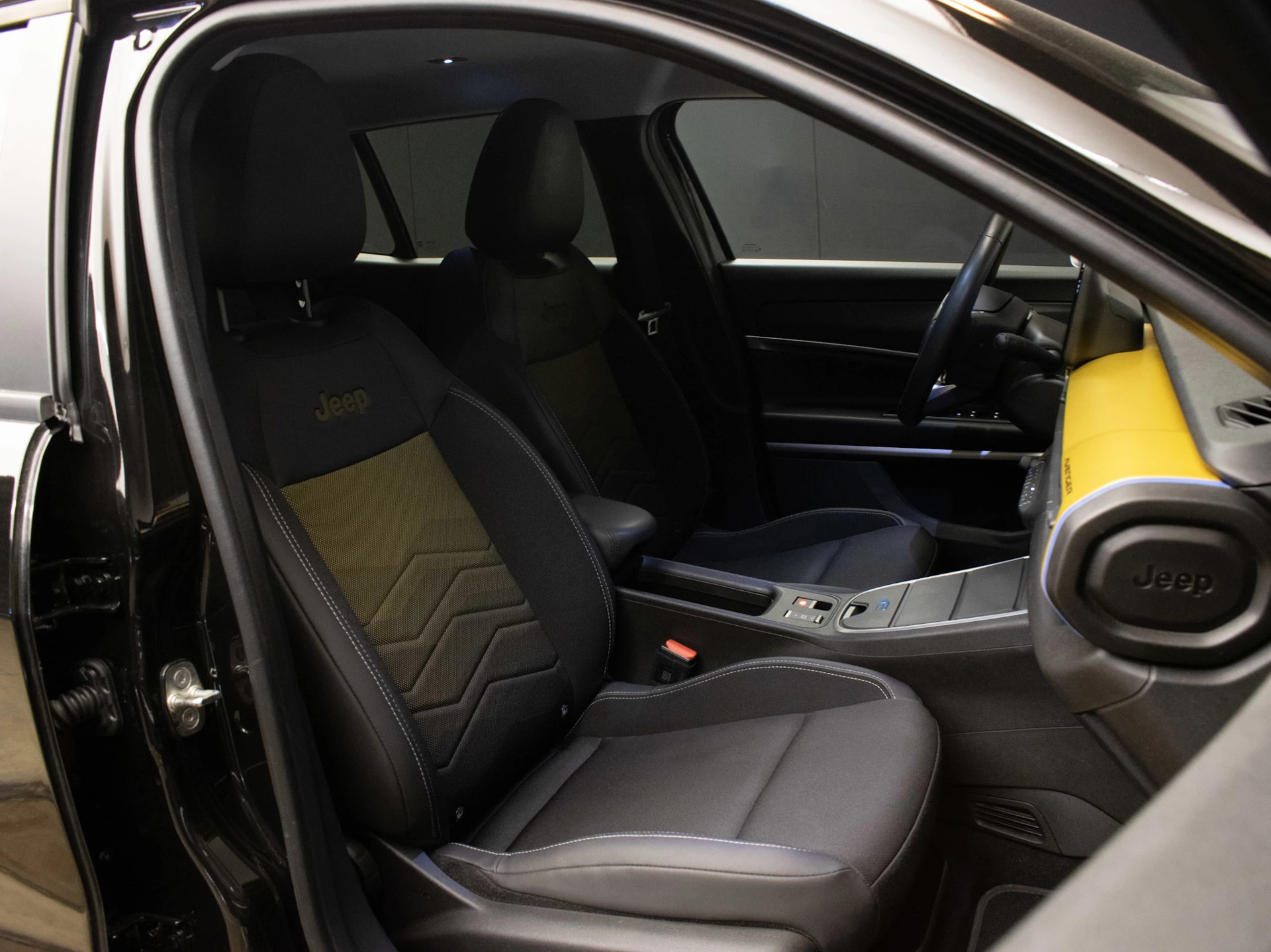 Hoofdafbeelding Jeep Avenger