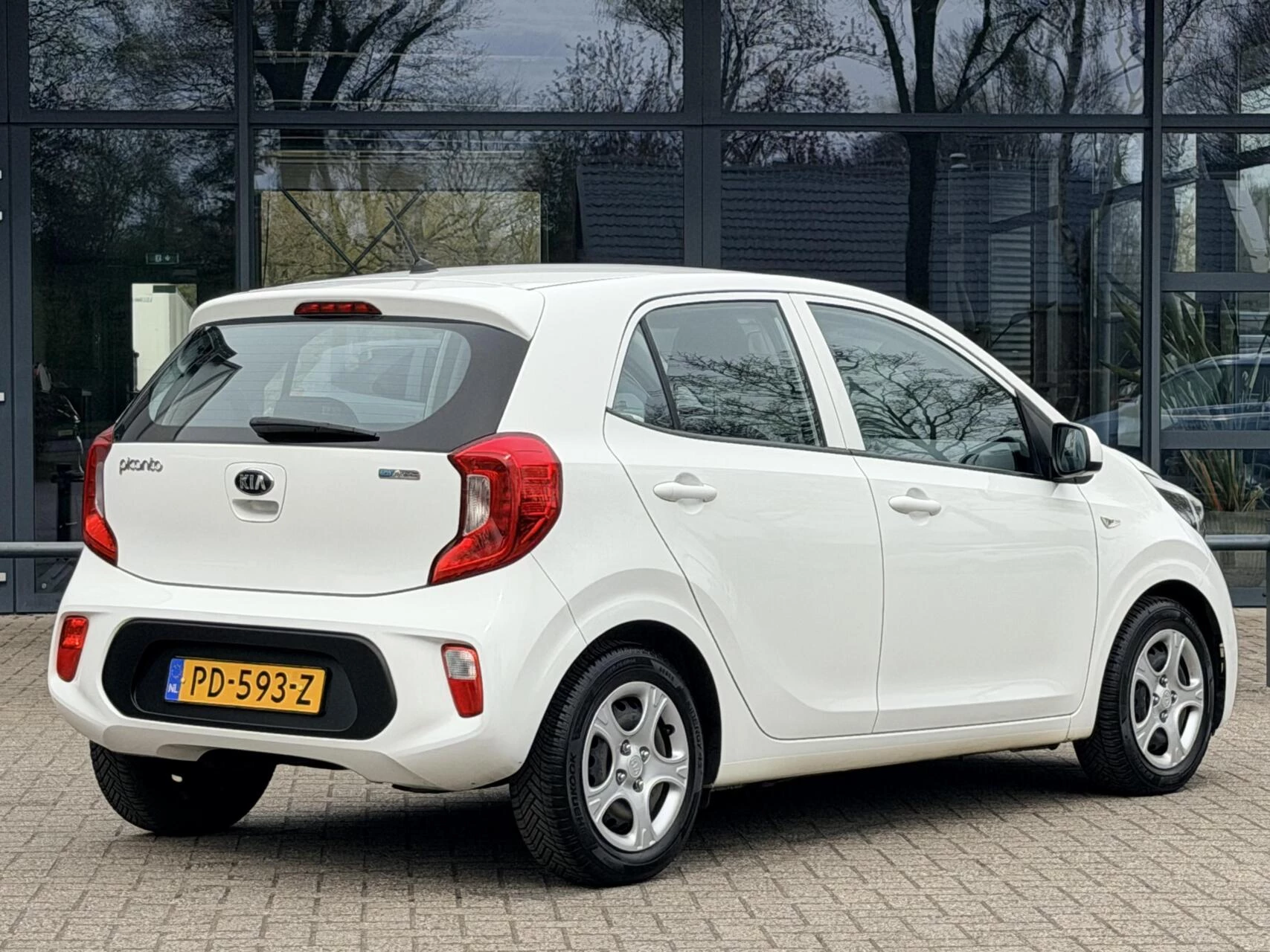 Hoofdafbeelding Kia Picanto