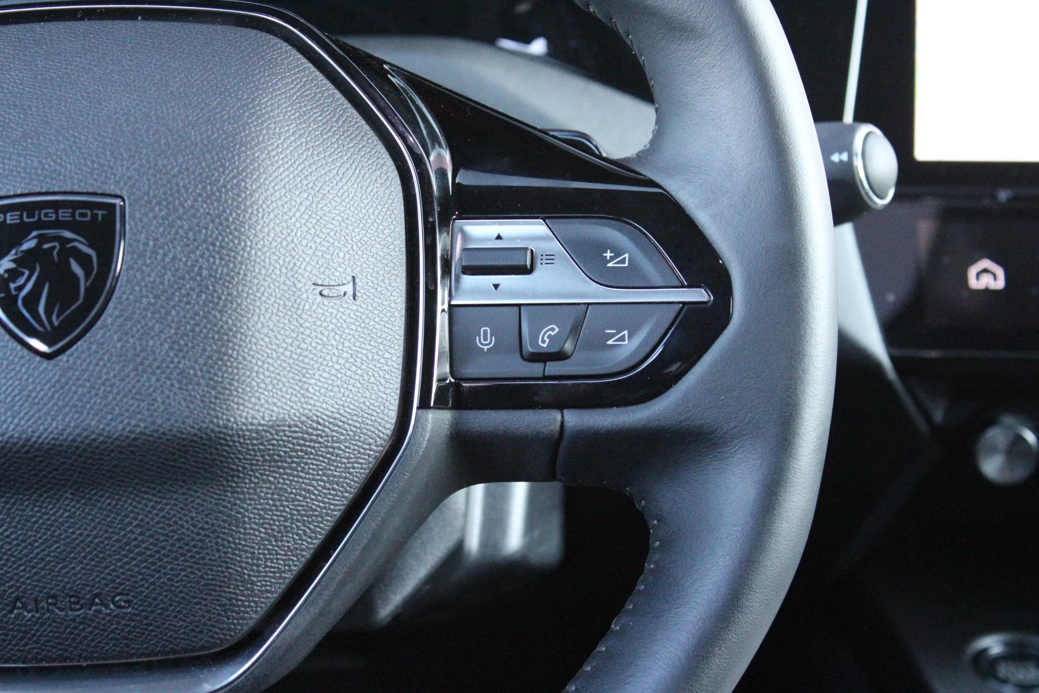 Hoofdafbeelding Peugeot 408