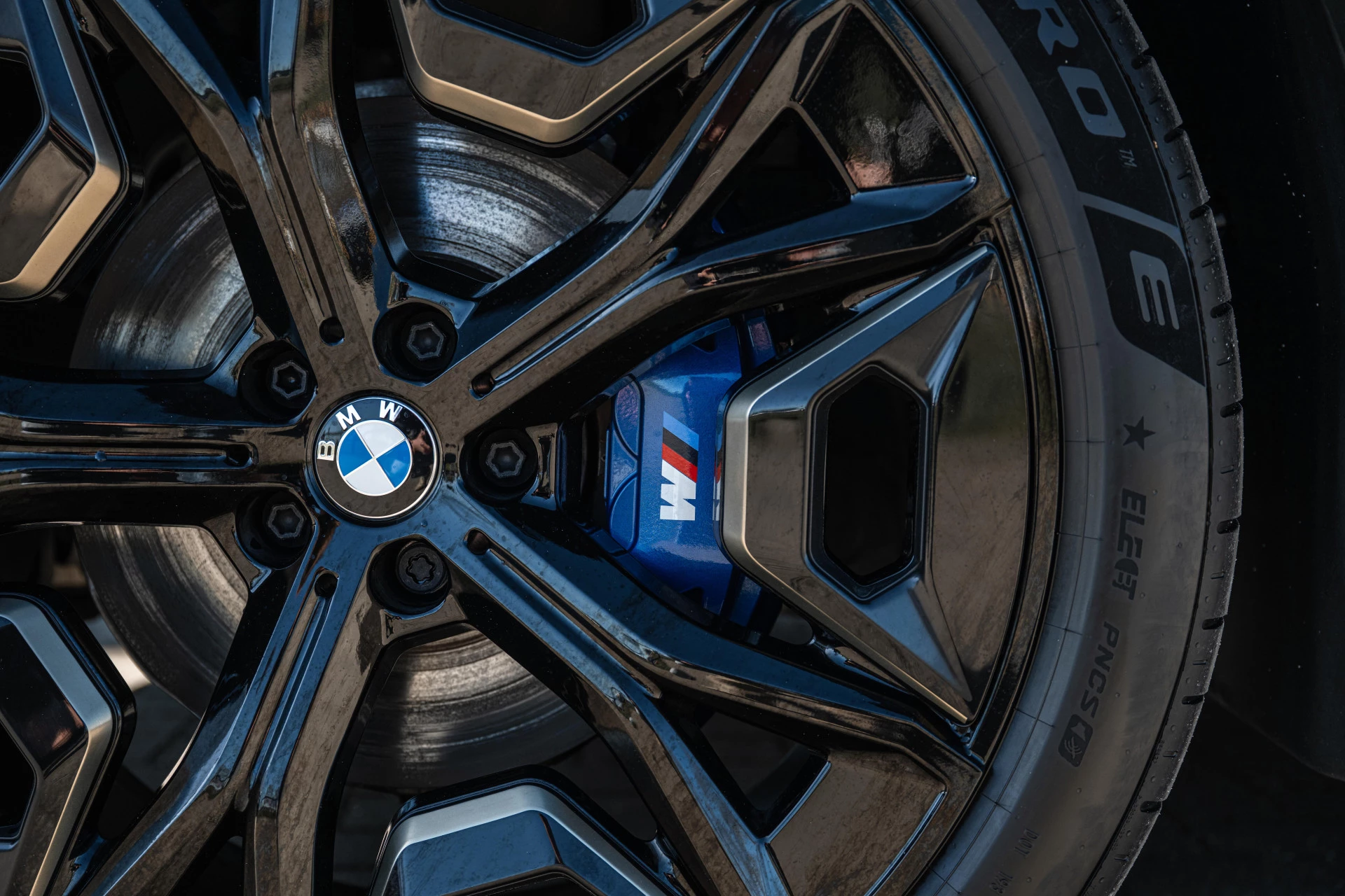 Hoofdafbeelding BMW iX