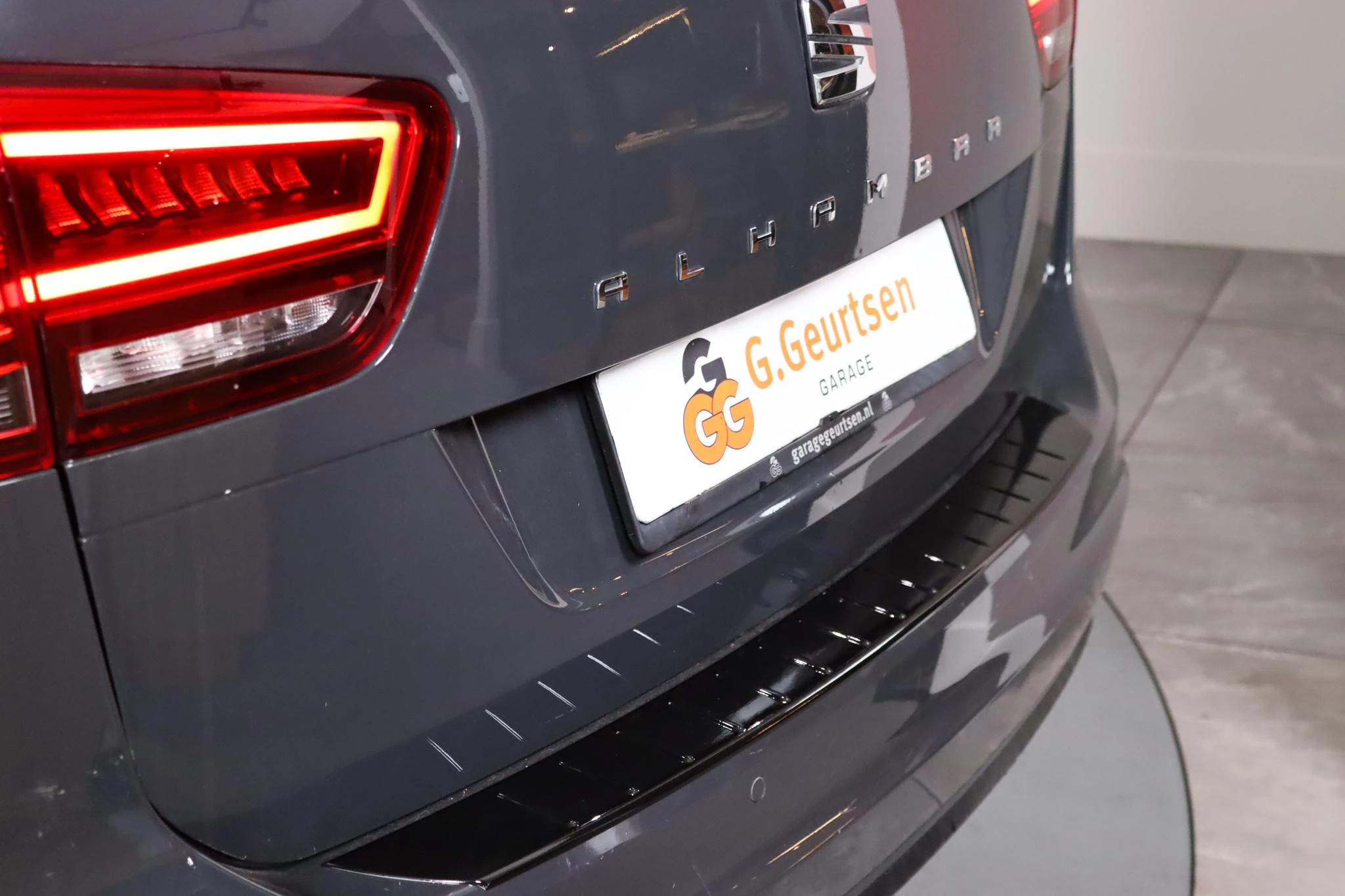 Hoofdafbeelding SEAT Alhambra