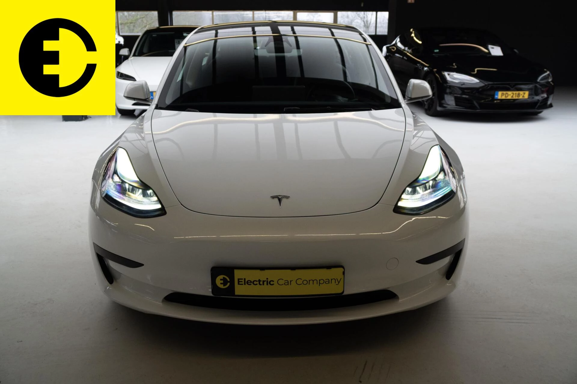 Hoofdafbeelding Tesla Model 3