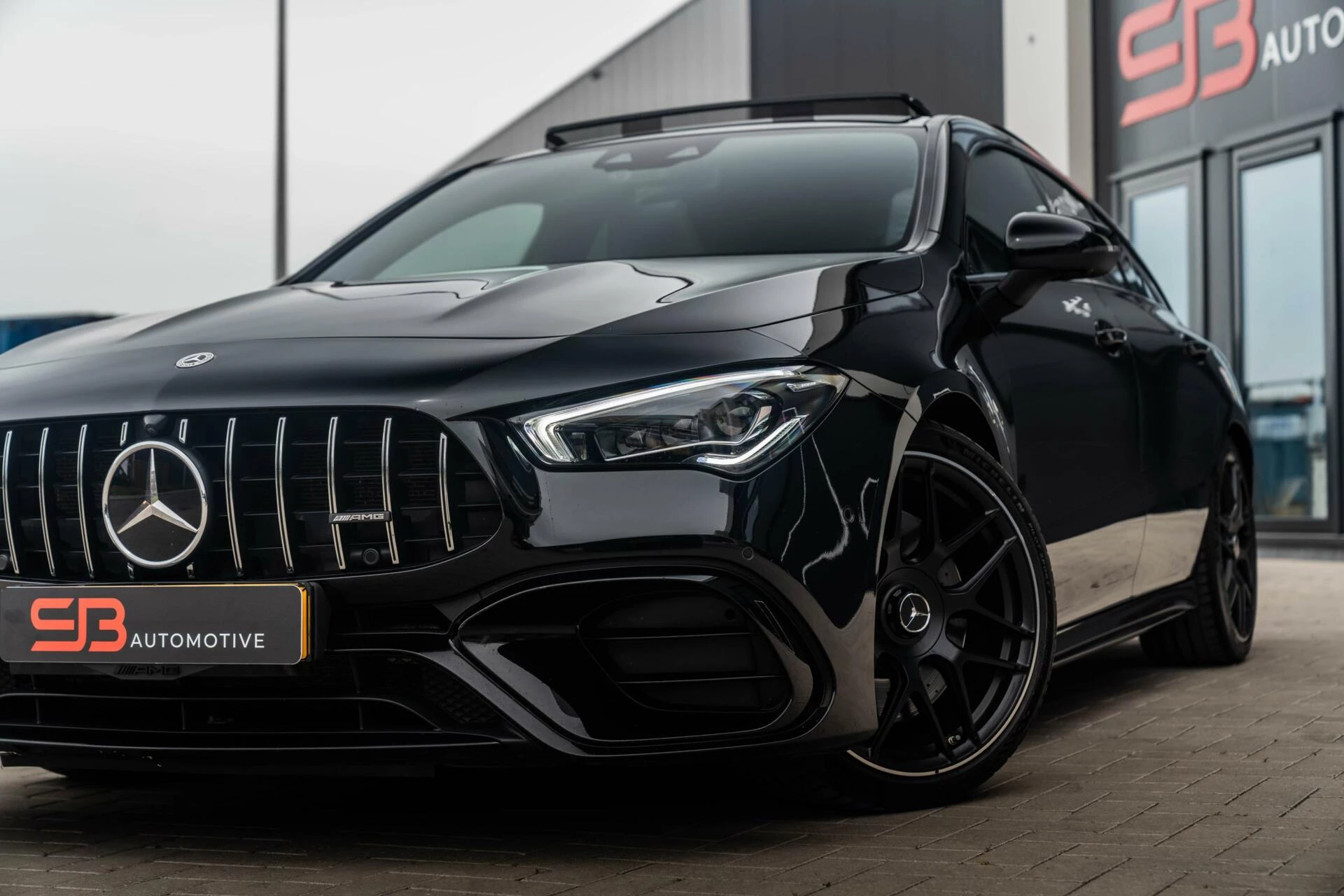 Hoofdafbeelding Mercedes-Benz CLA