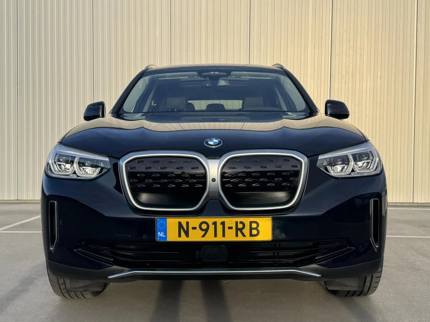 Hoofdafbeelding BMW iX3