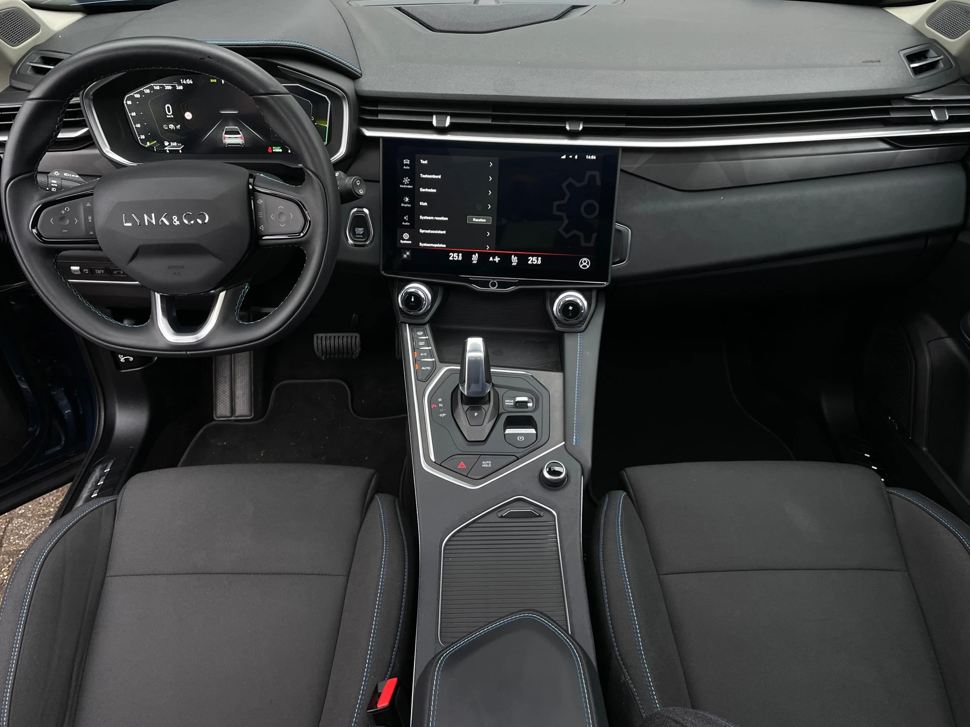 Hoofdafbeelding Lynk & Co 01