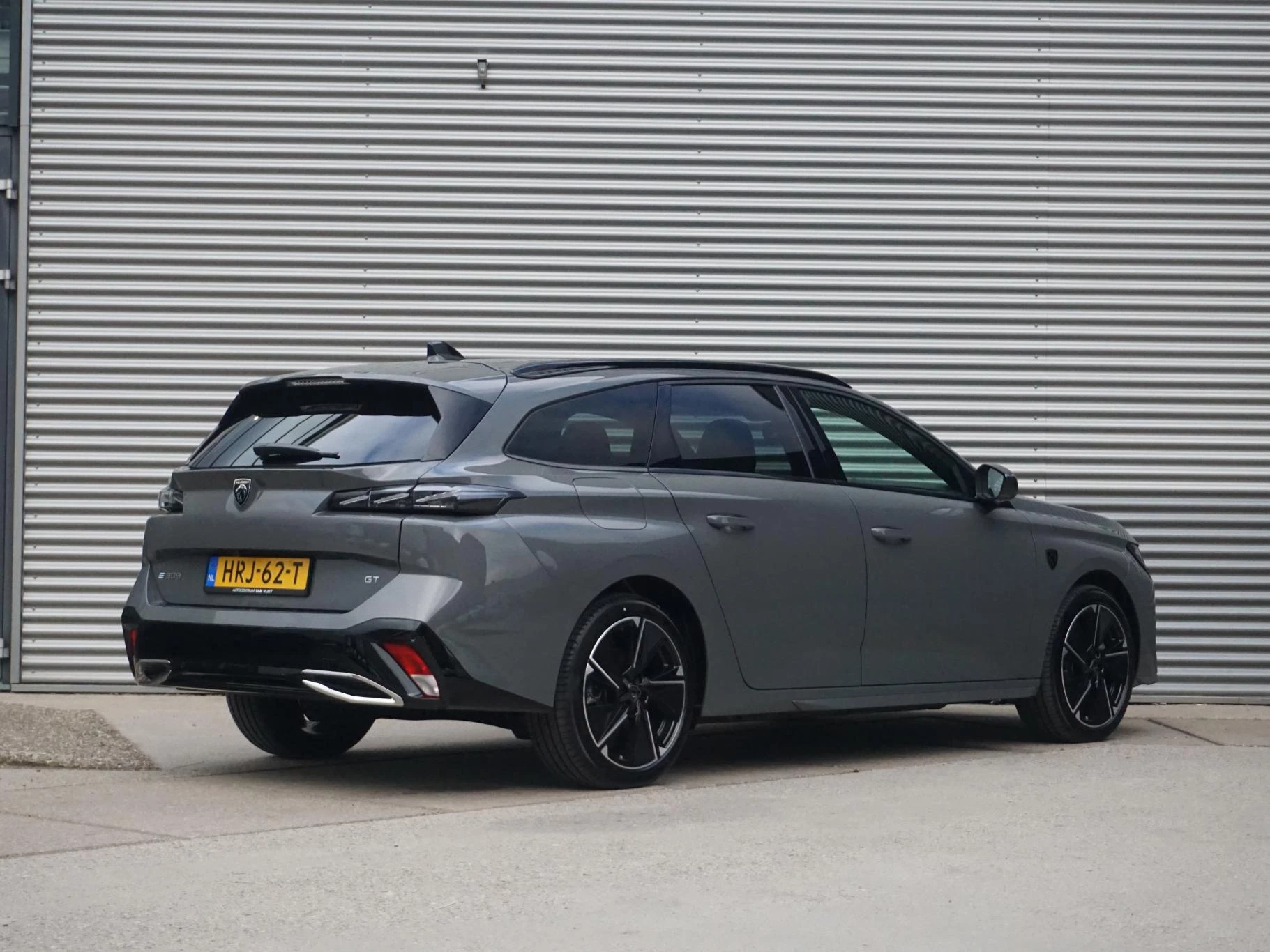 Hoofdafbeelding Peugeot e-308