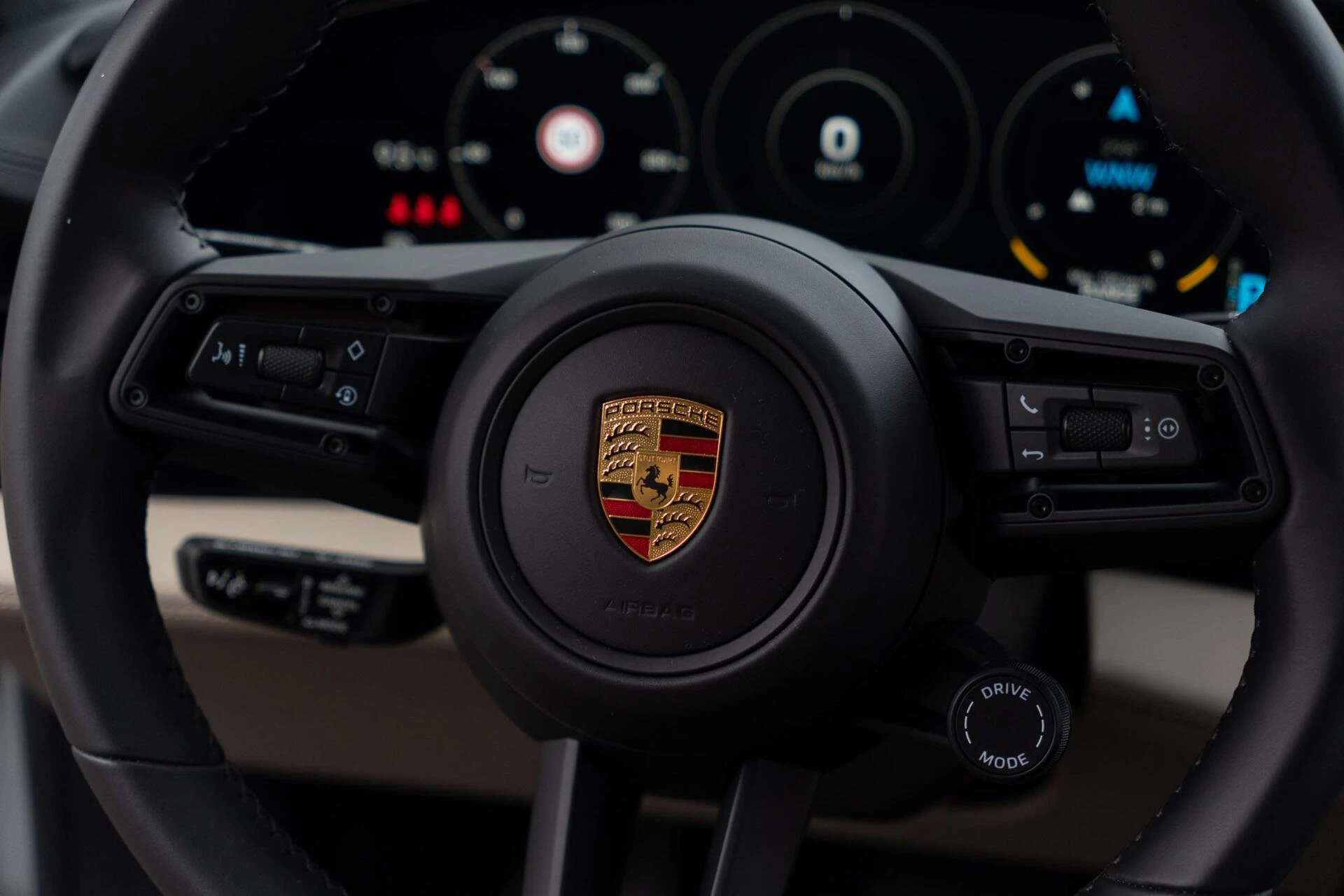 Hoofdafbeelding Porsche Taycan