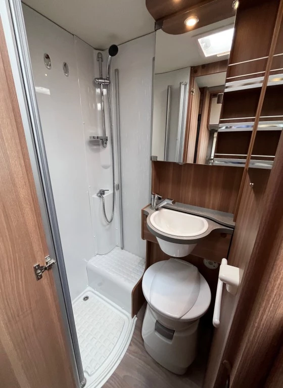 Hoofdafbeelding Weinsberg Caracompact R57 Airco Cruise