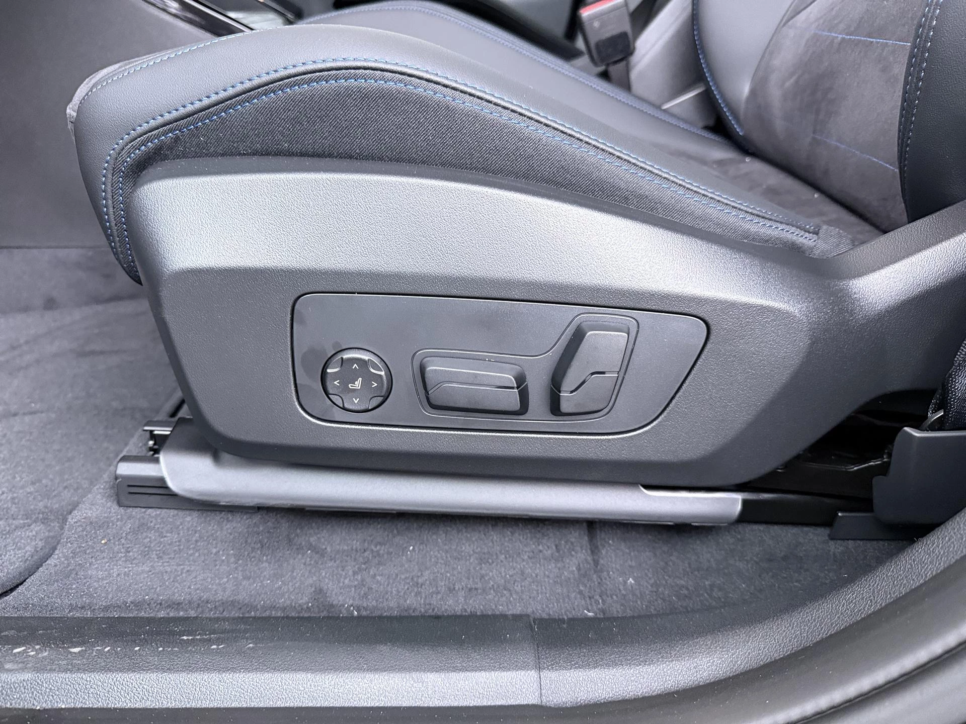 Hoofdafbeelding BMW iX1