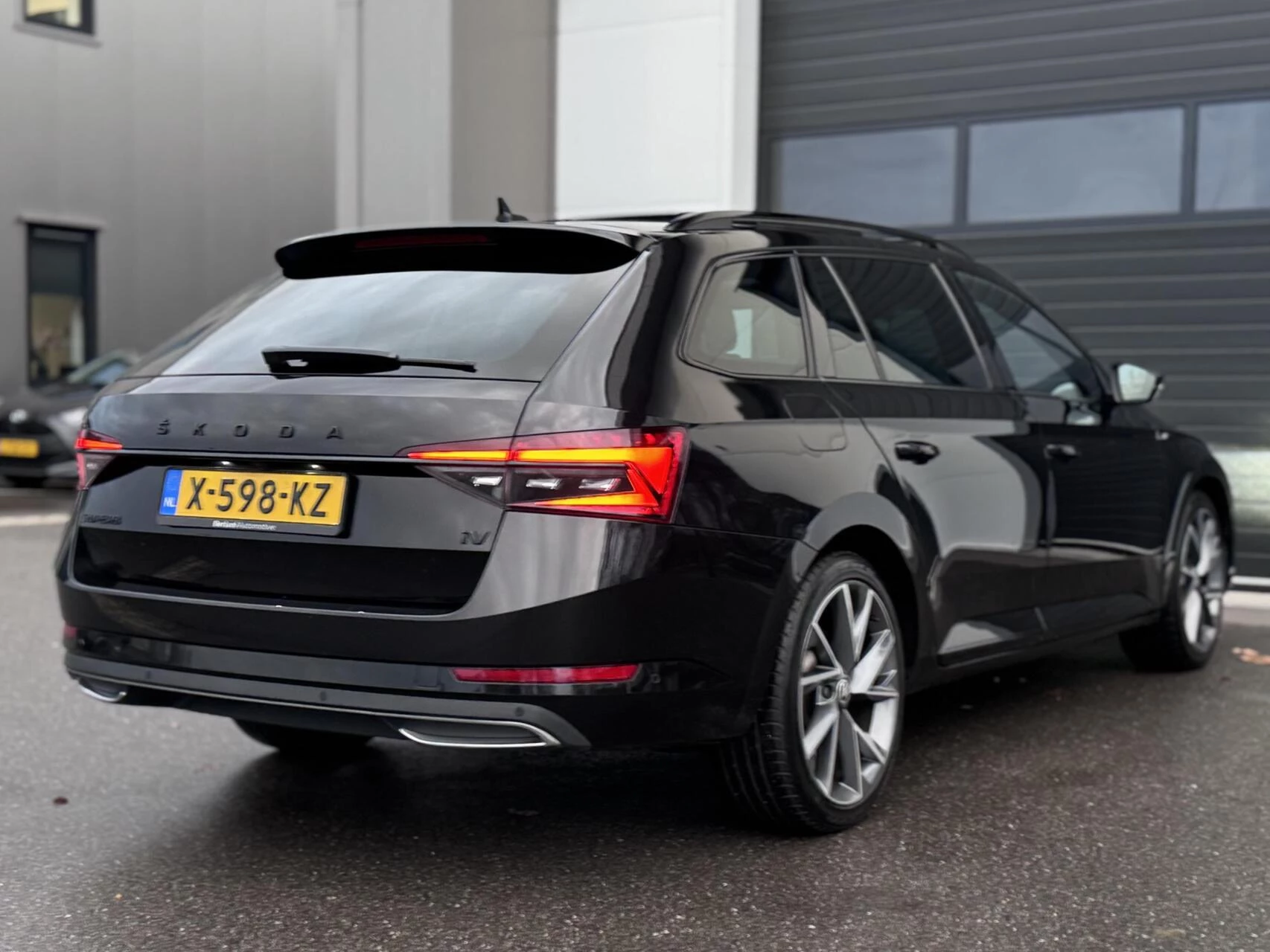 Hoofdafbeelding Škoda Superb