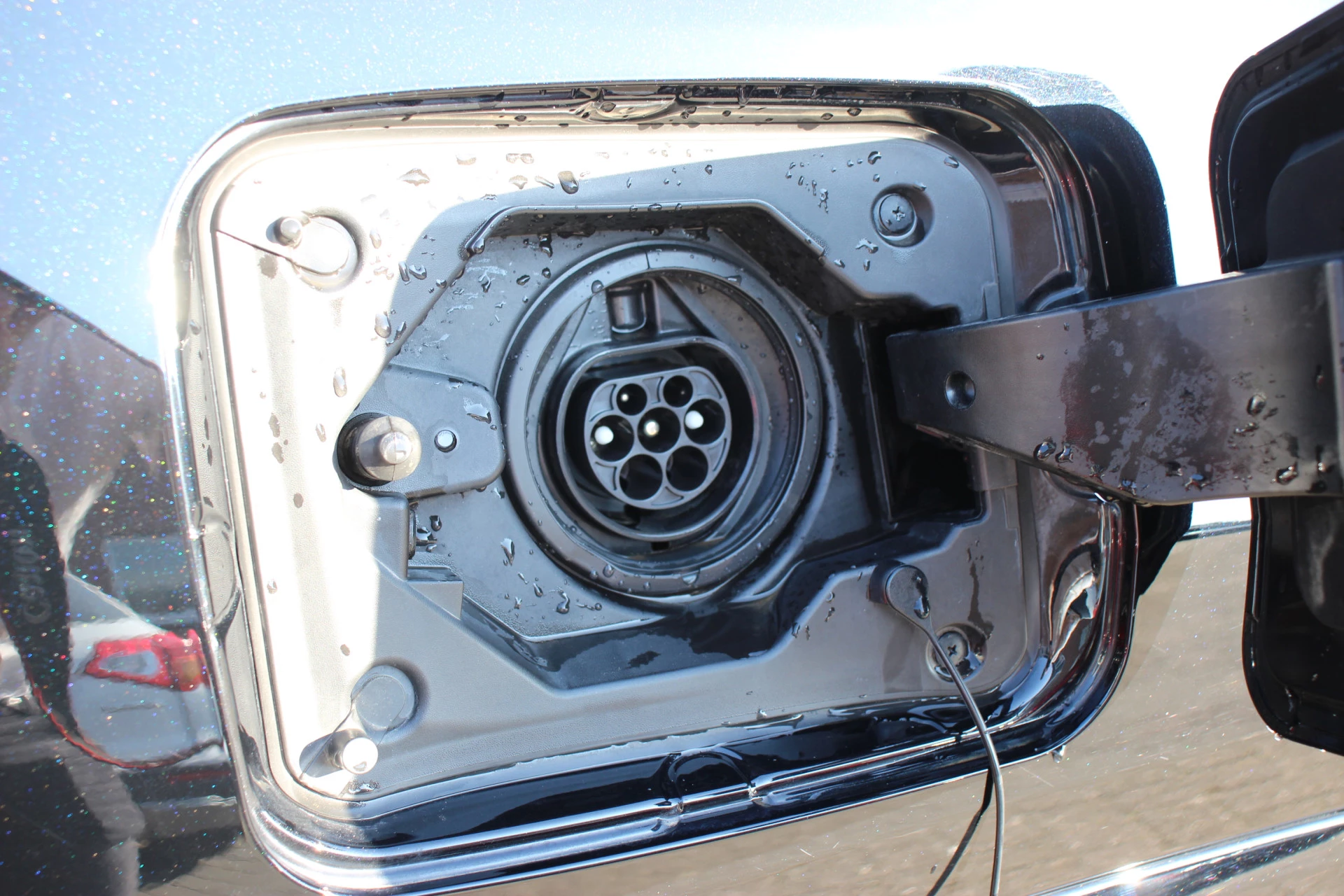 Hoofdafbeelding Suzuki Across