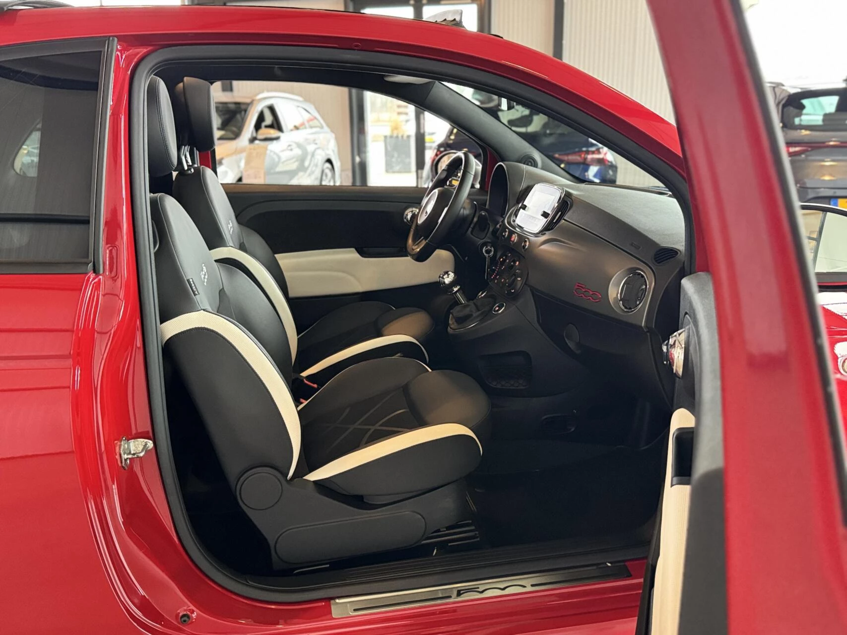 Hoofdafbeelding Fiat 500C