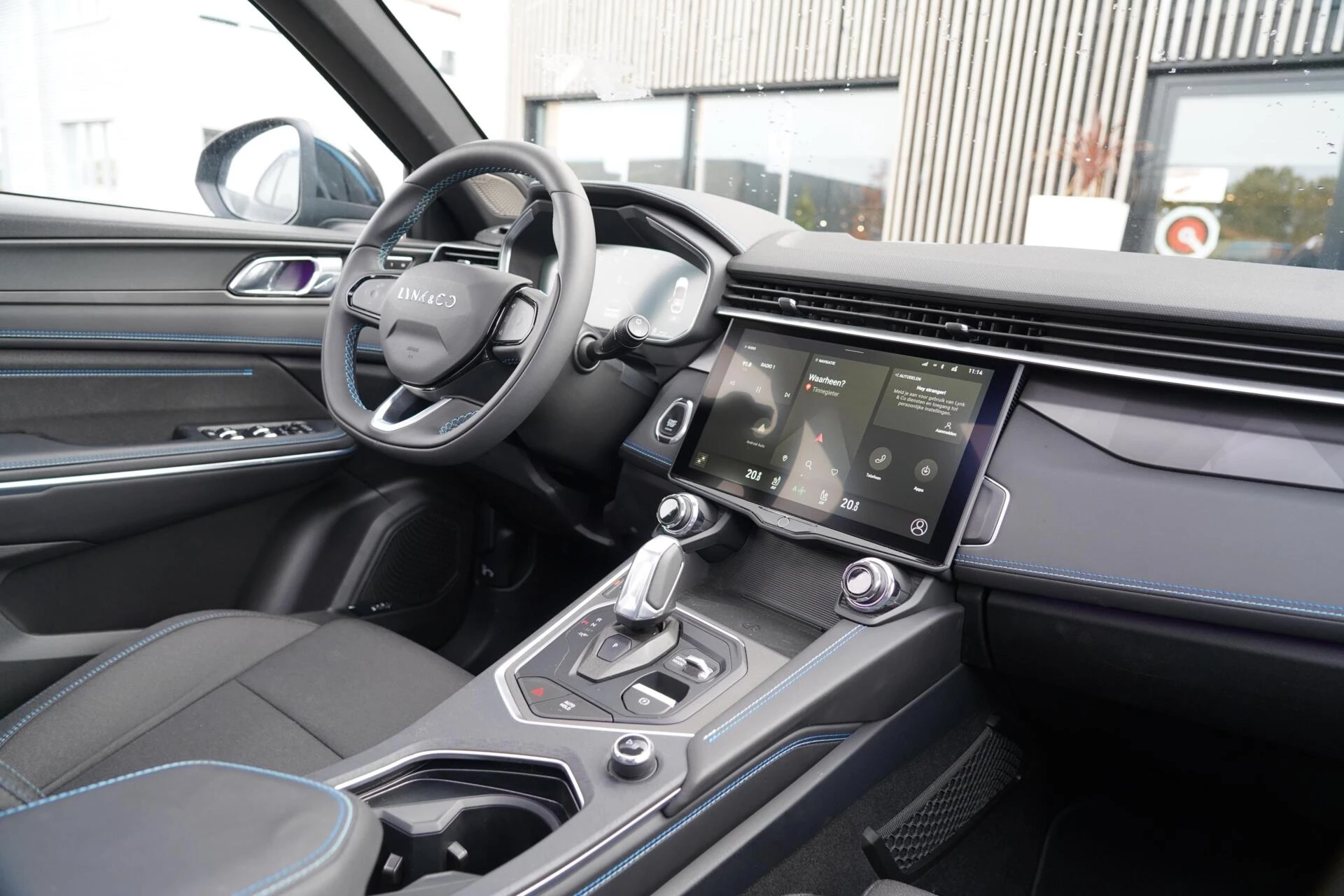 Hoofdafbeelding Lynk & Co 01